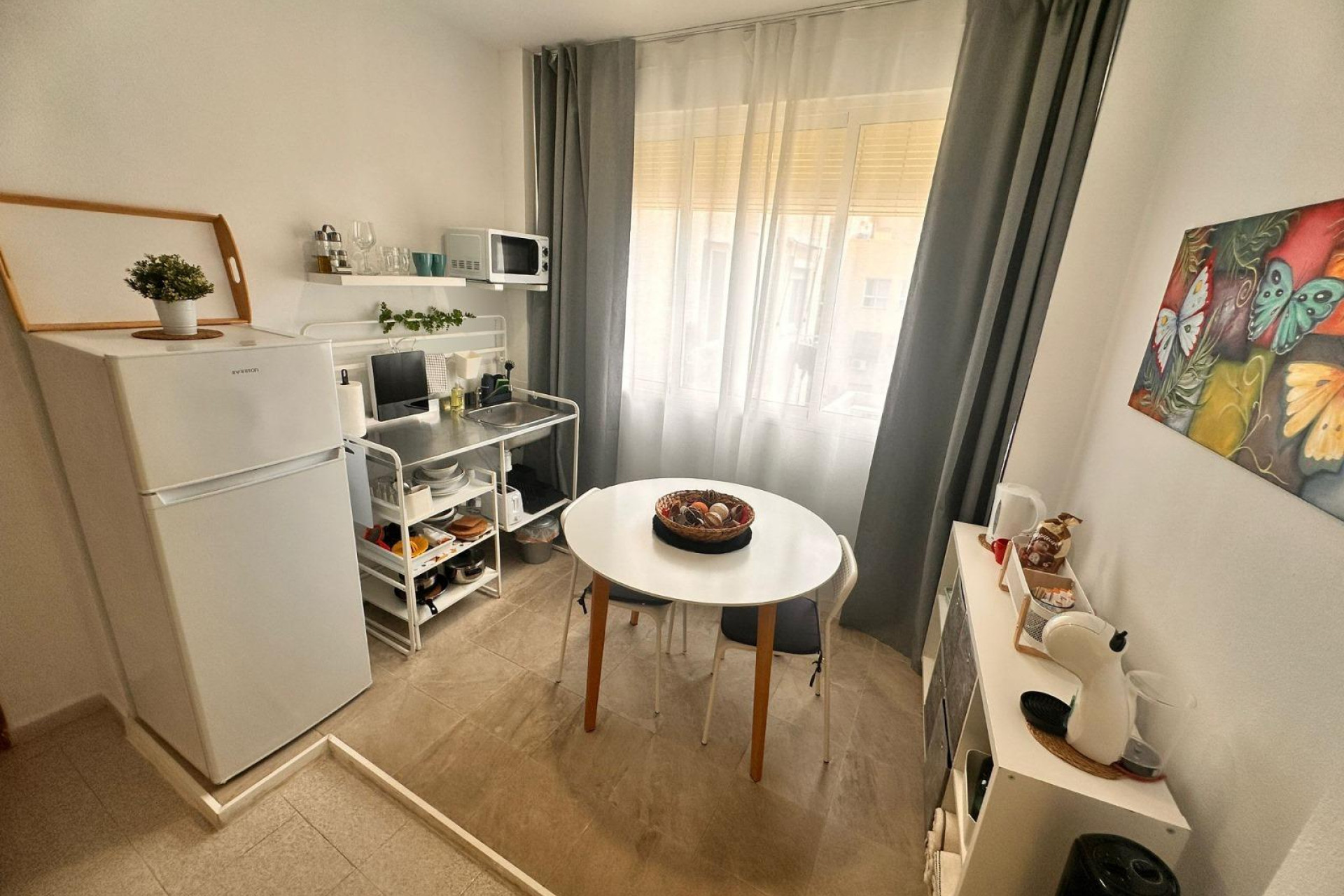 Resale - Apartment  - Alicante - Carolinas Bajas