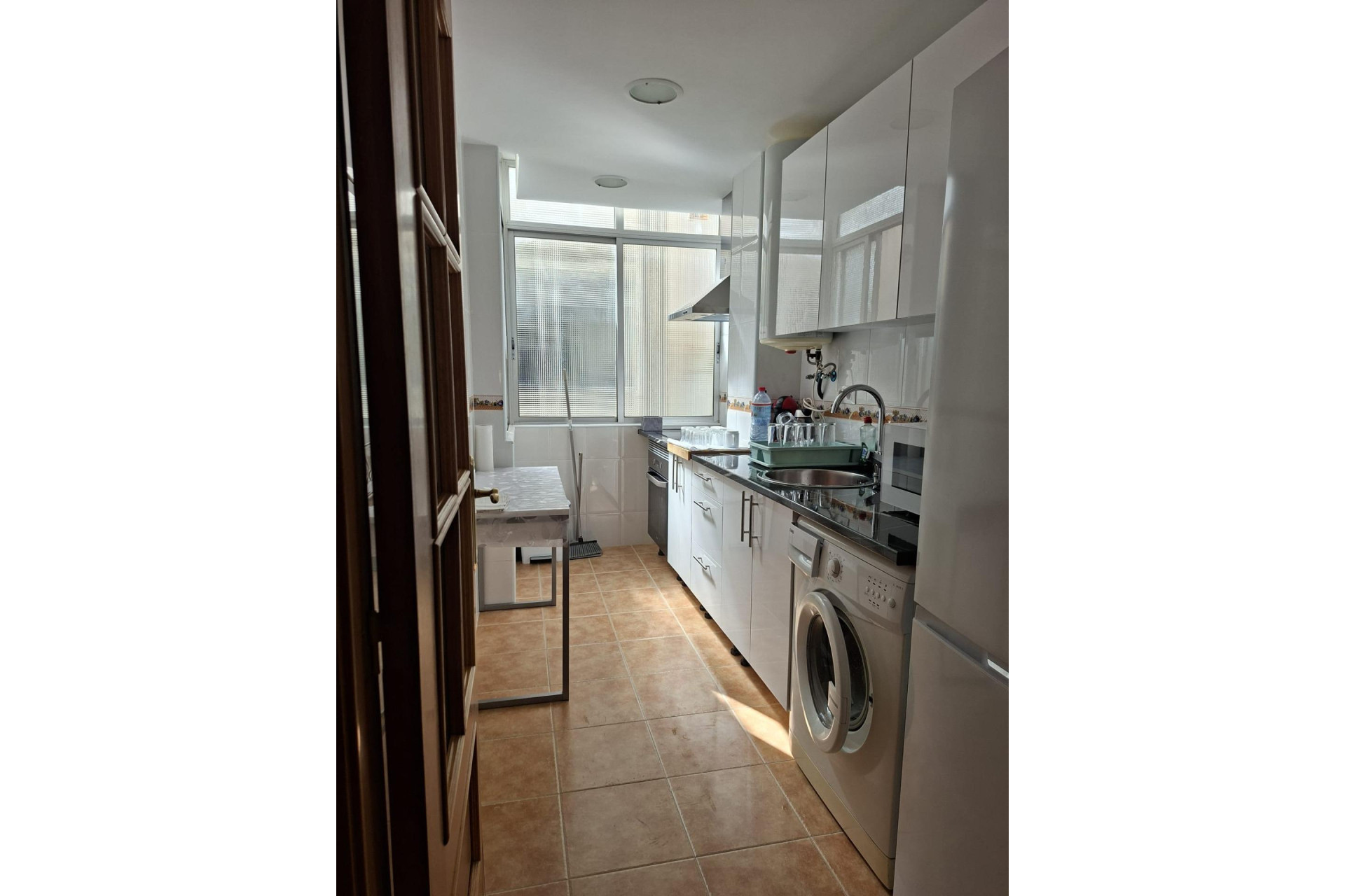 Resale - Apartment  - Alicante - Carolinas Bajas