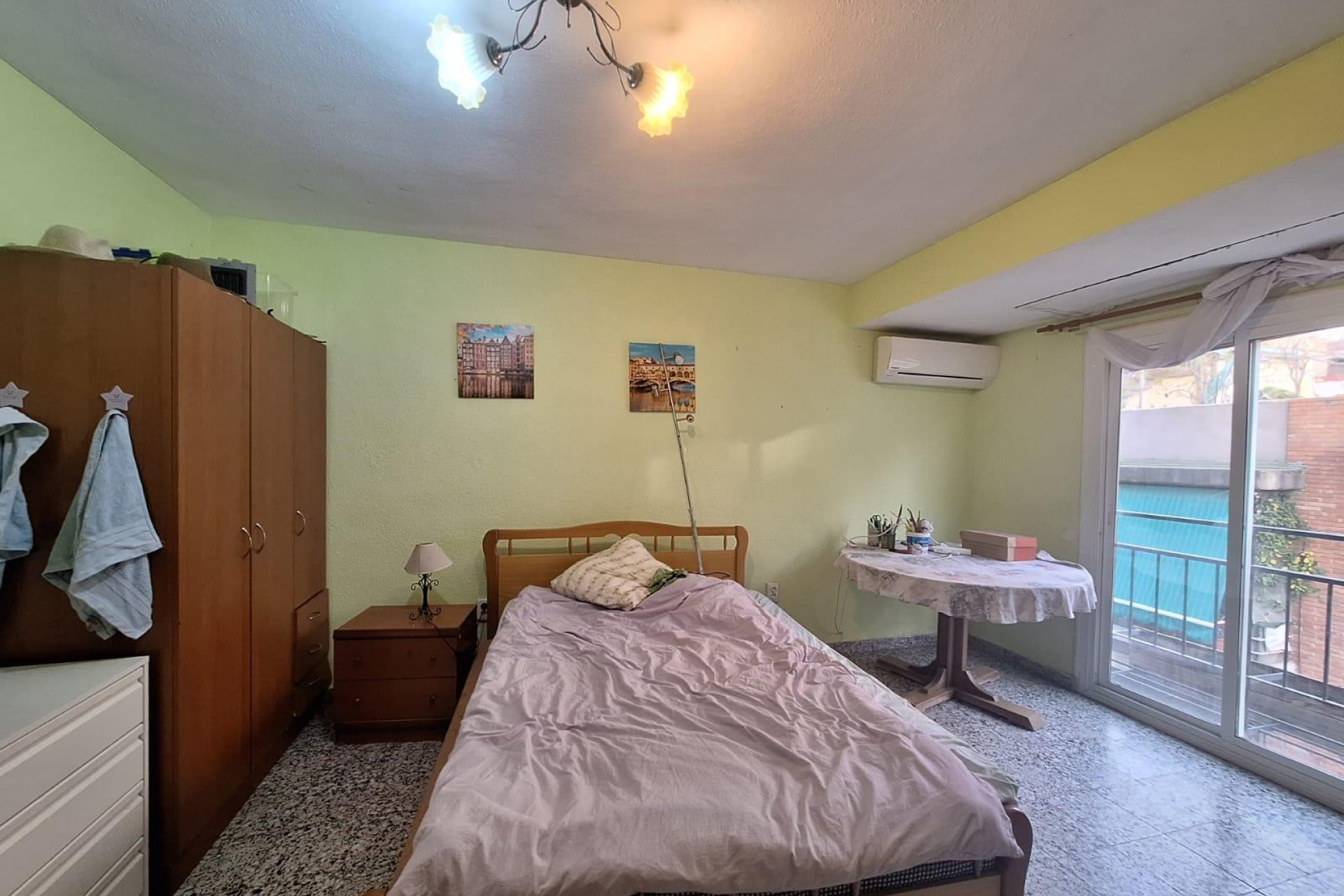 Resale - Apartment  - Alicante - Carolinas Bajas