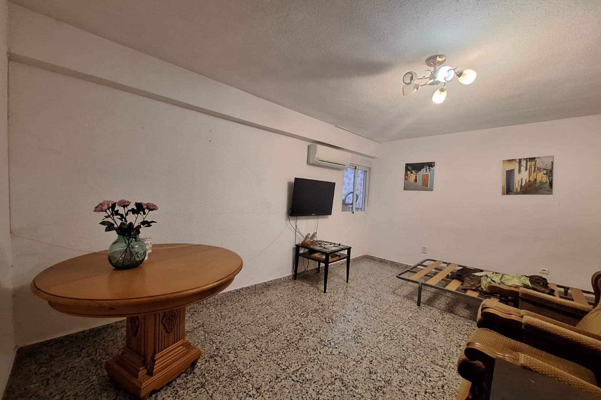 Resale - Apartment  - Alicante - Carolinas Bajas