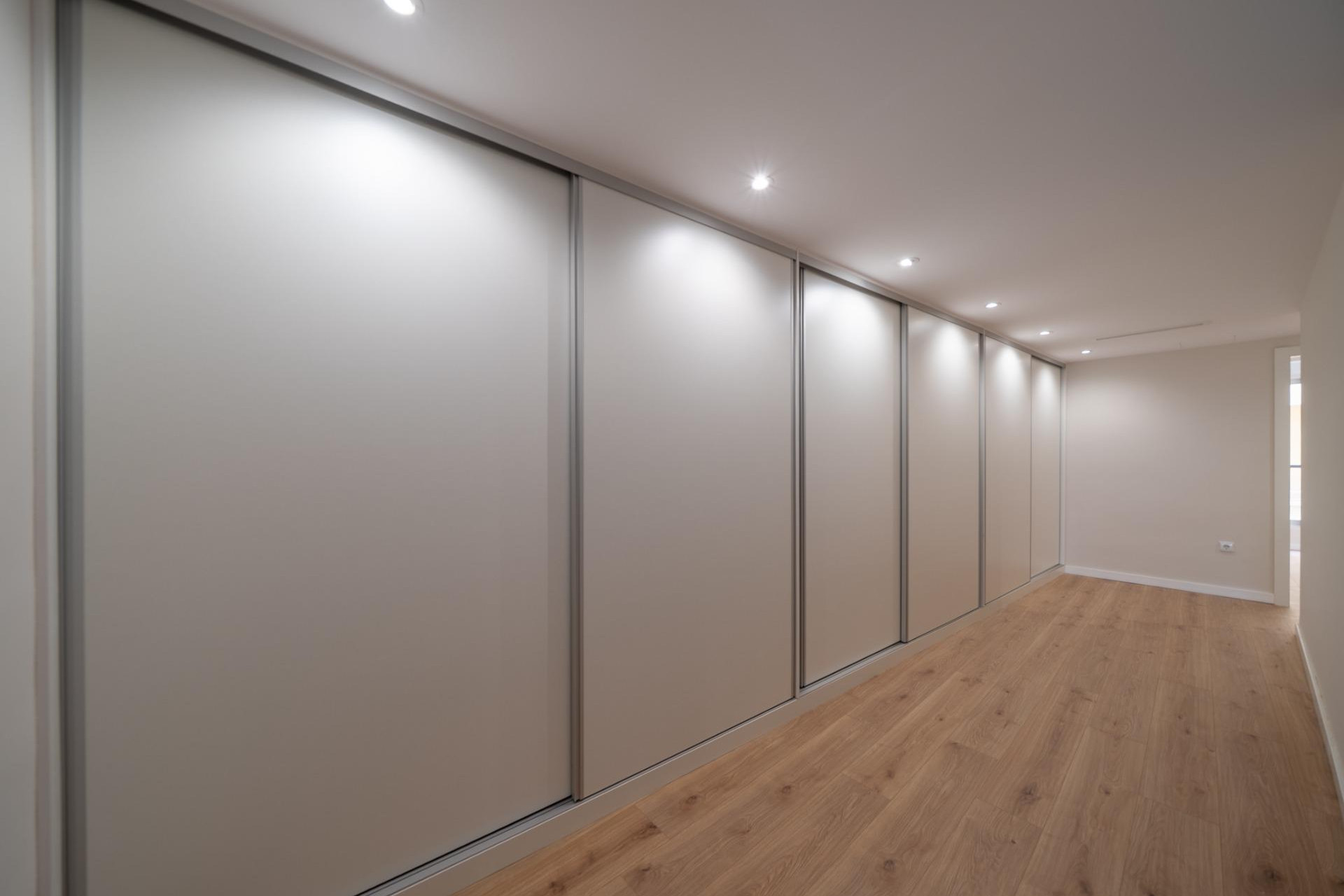 Resale - Apartment  - Alicante - Casco Histórico-Santa Cruz