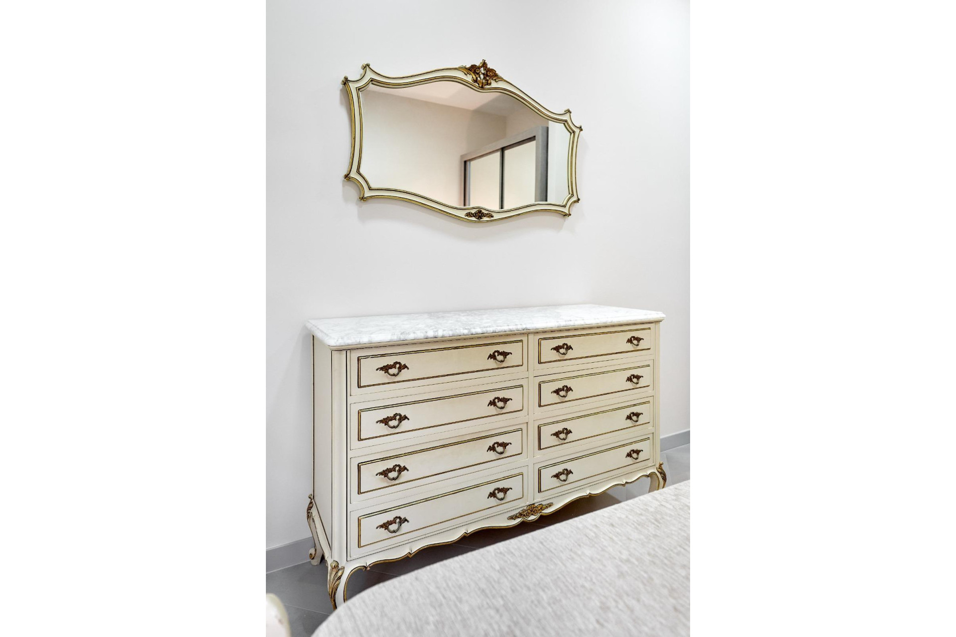 Resale - Apartment  - Alicante - Centro