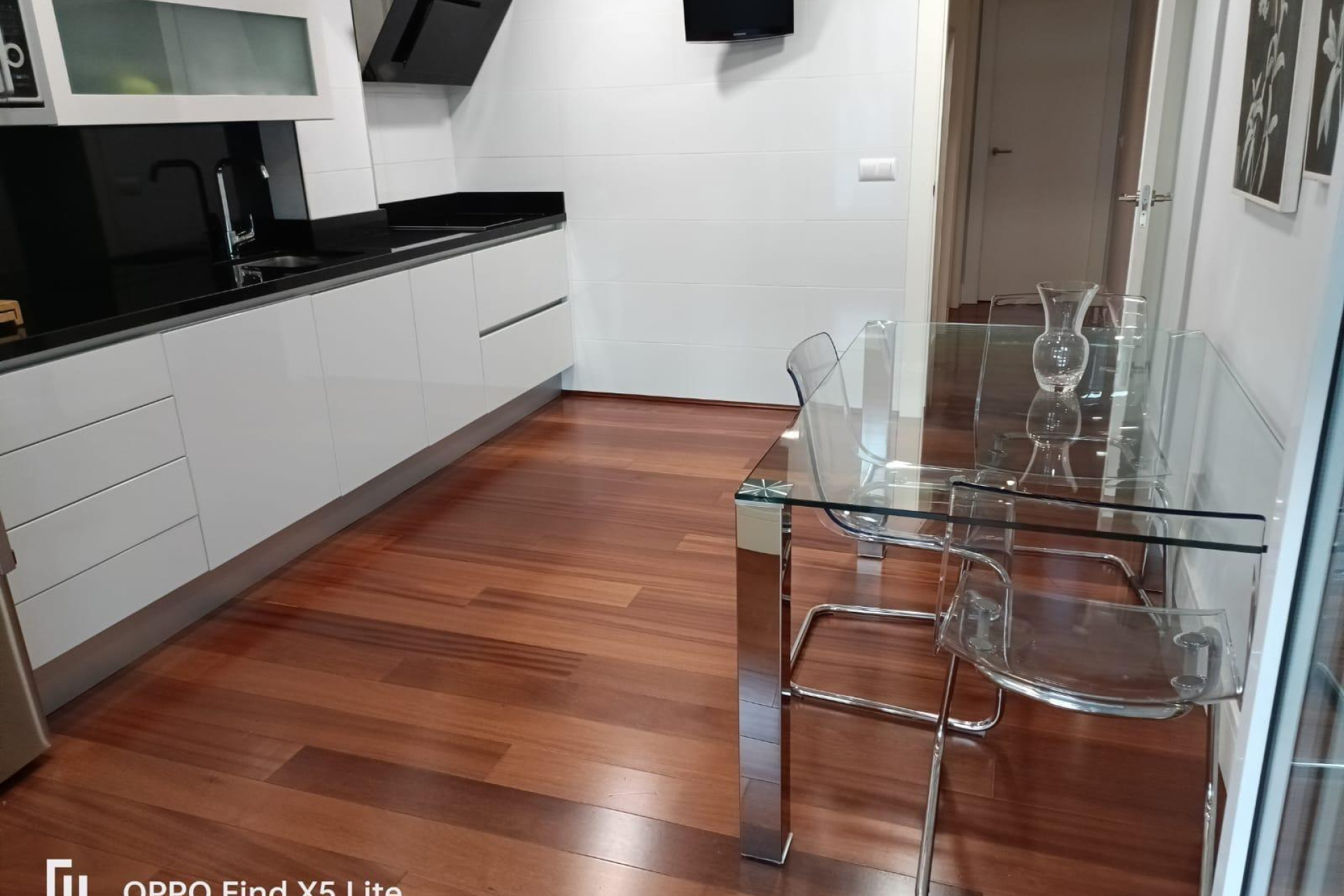 Resale - Apartment  - Alicante - Centro