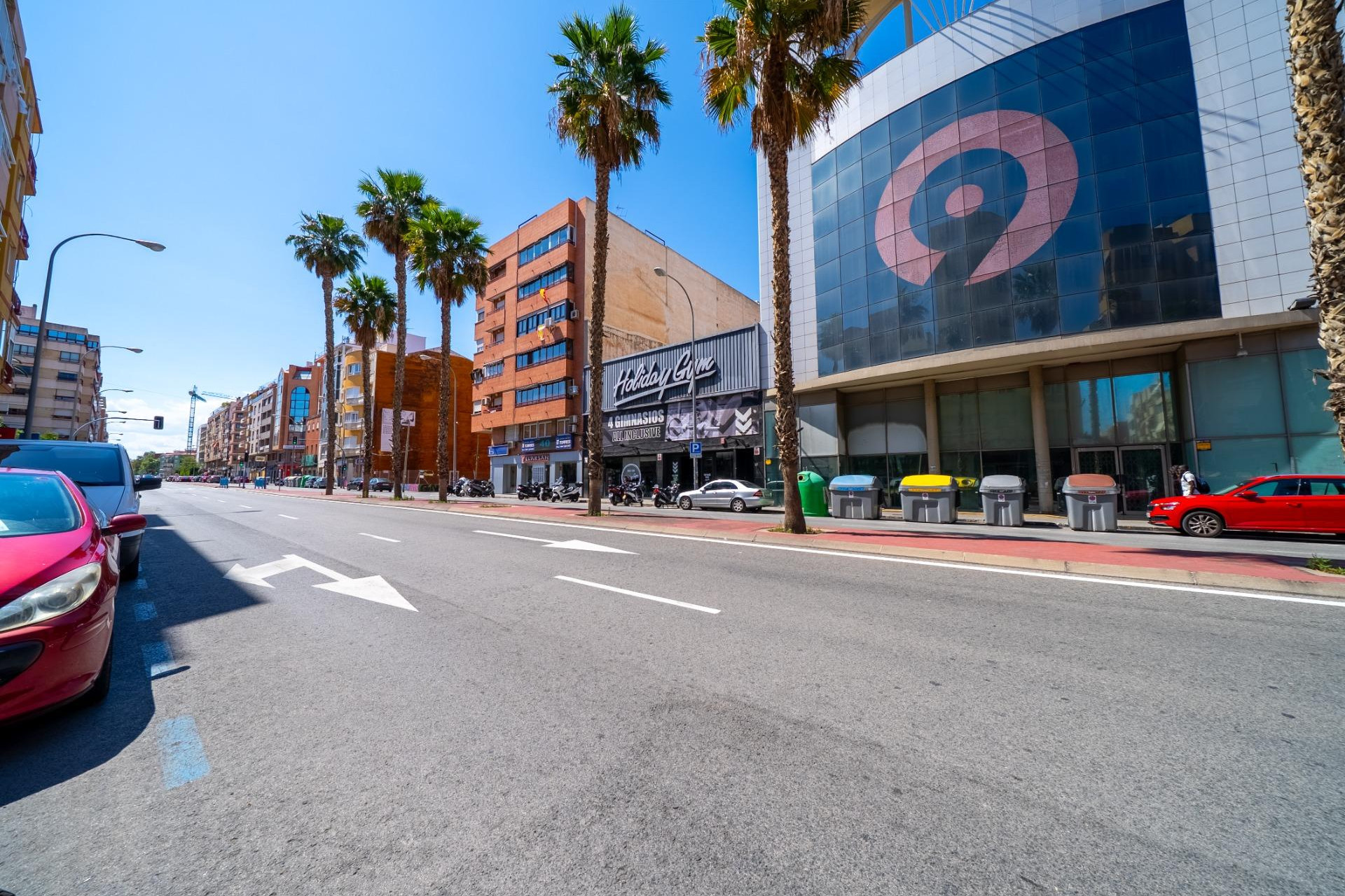 Resale - Apartment  - Alicante - Centro