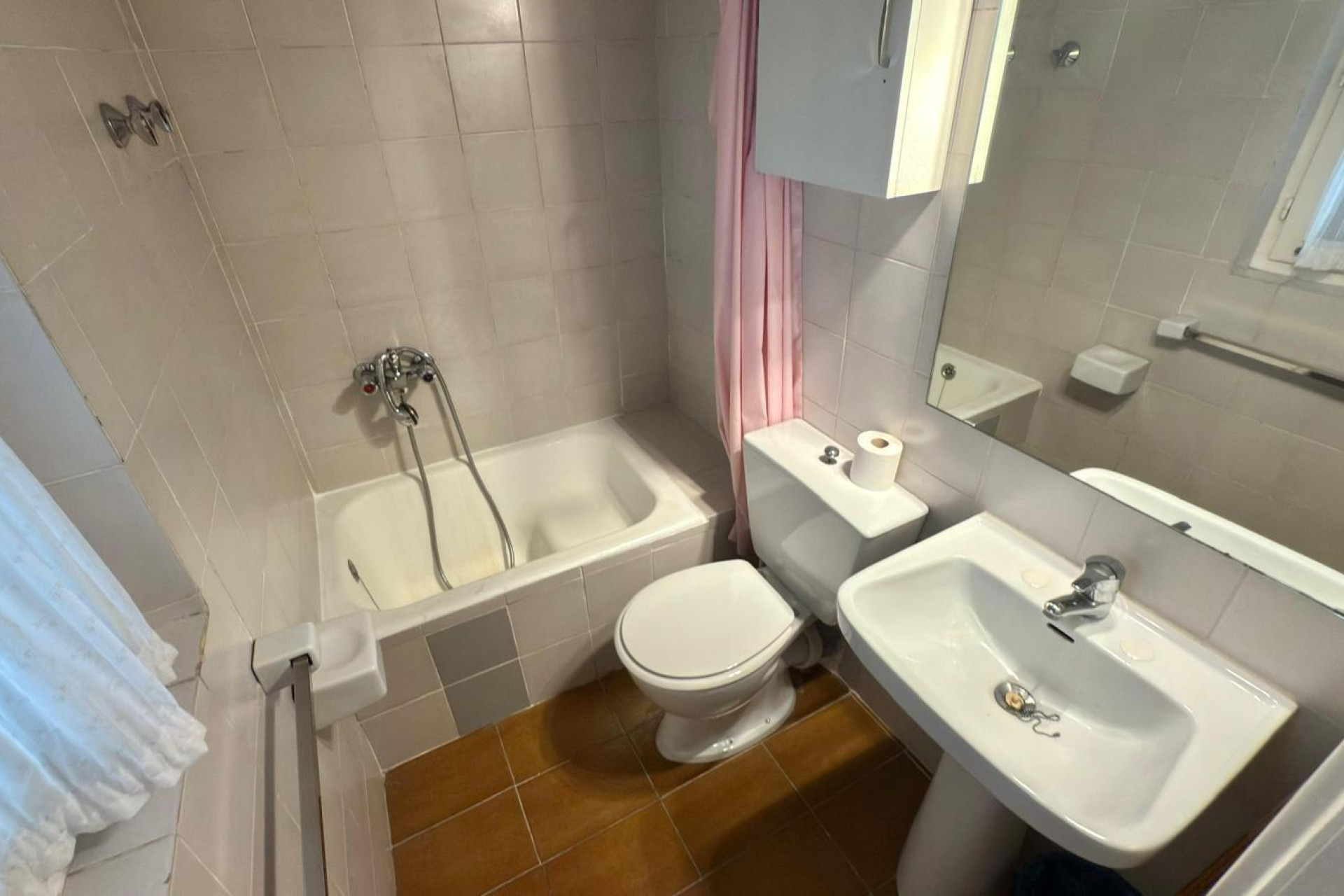 Resale - Apartment  - Alicante - Centro