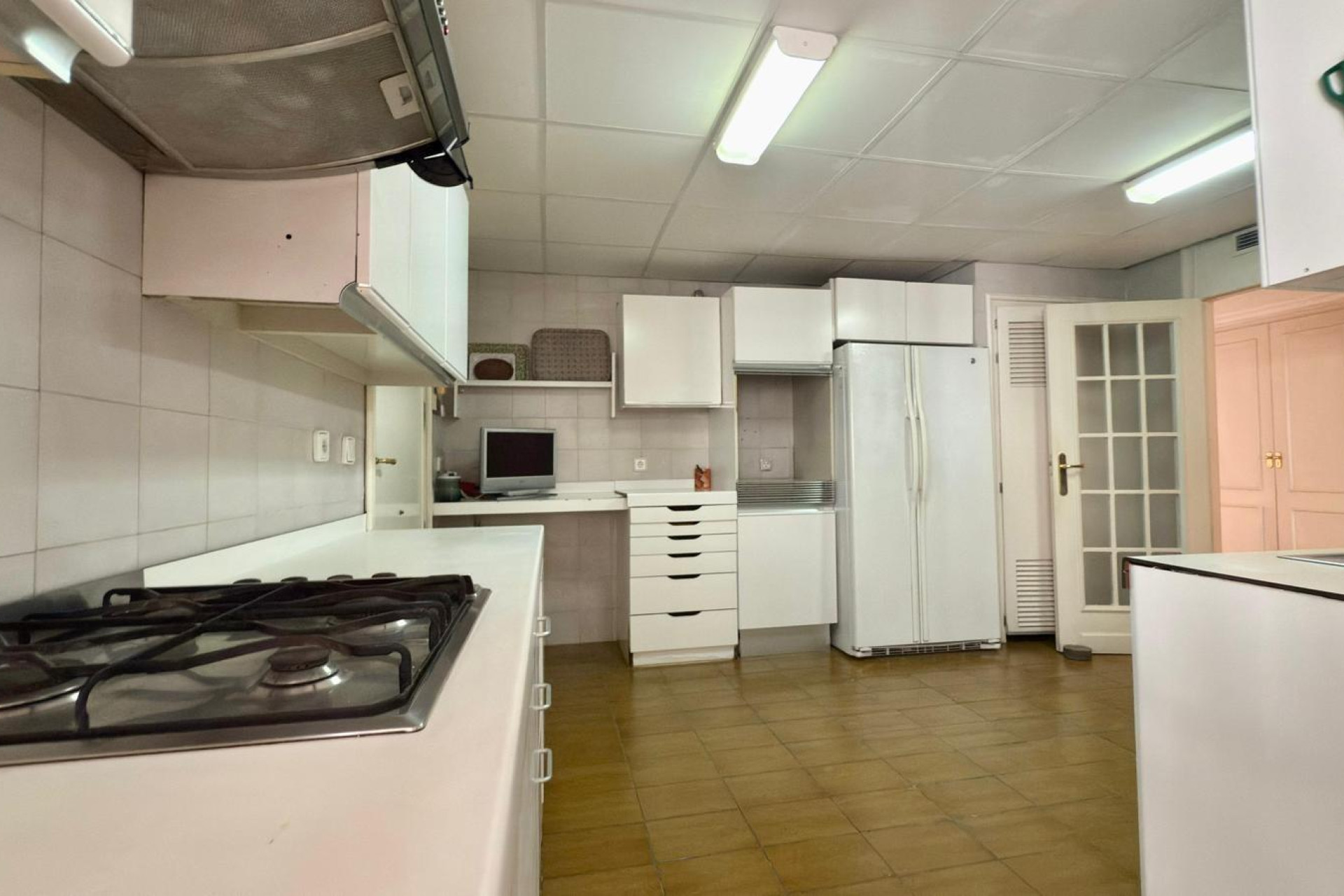 Resale - Apartment  - Alicante - Centro