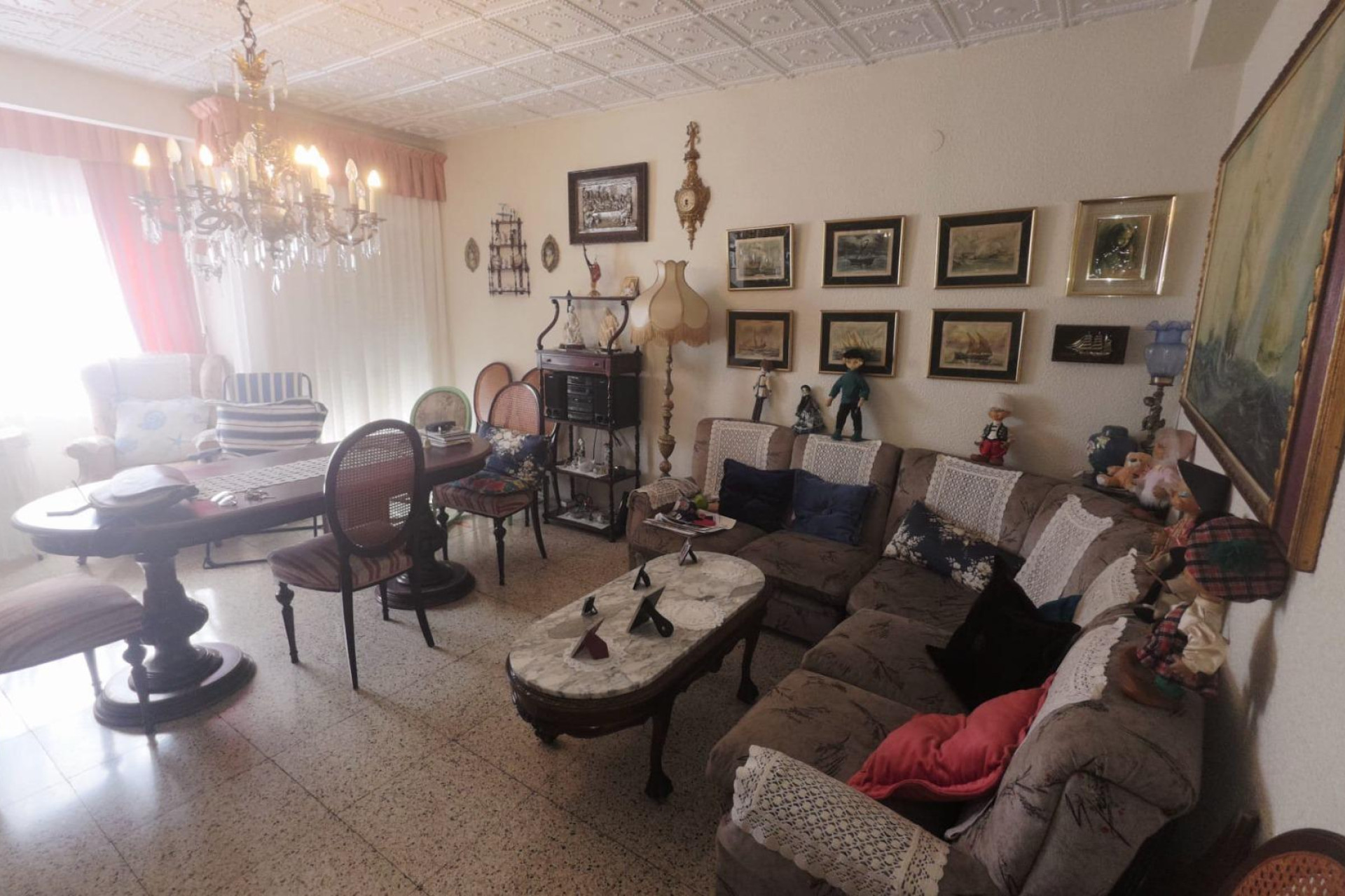 Resale - Apartment  - Alicante - Centro