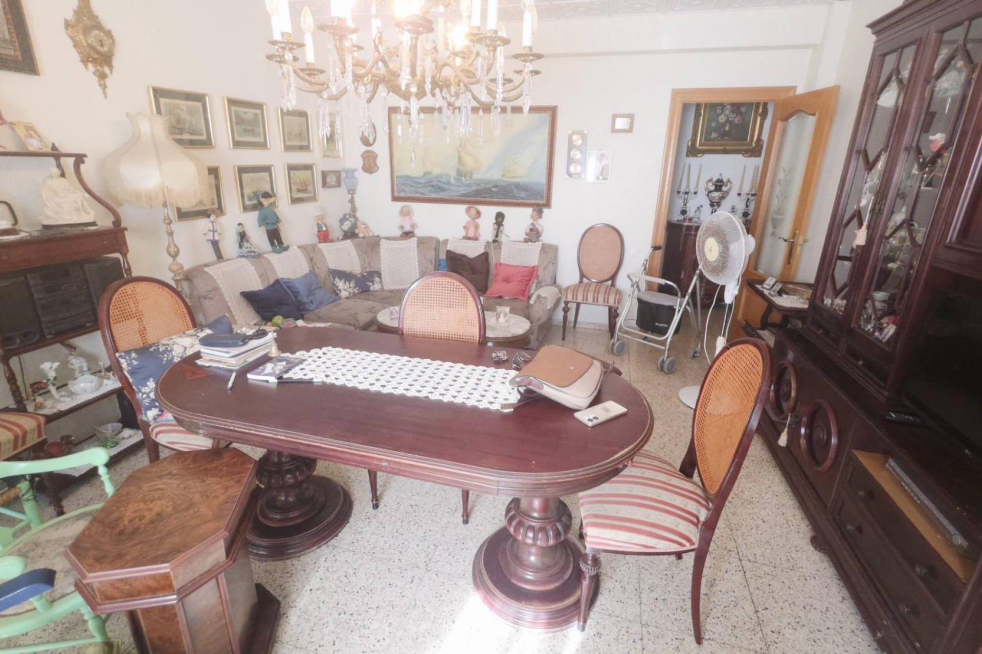 Resale - Apartment  - Alicante - Centro