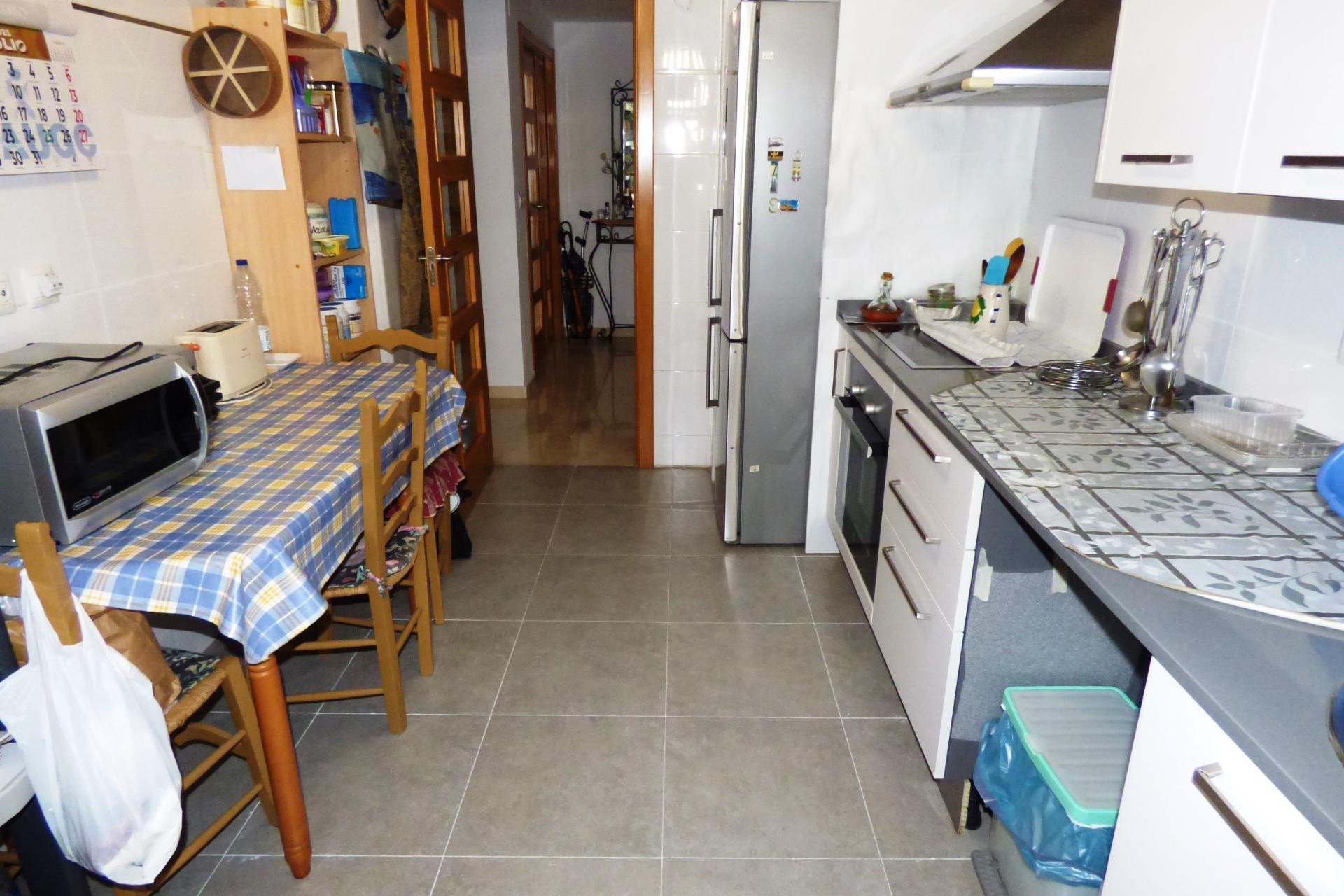 Resale - Apartment  - Alicante - Garbinet-Parque de las Avenidas