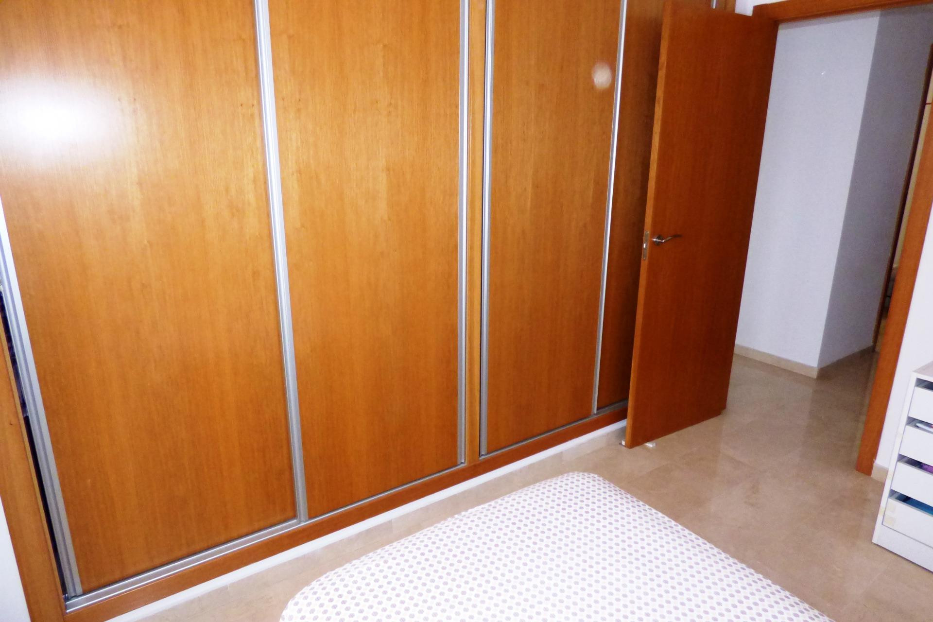 Resale - Apartment  - Alicante - Garbinet-Parque de las Avenidas