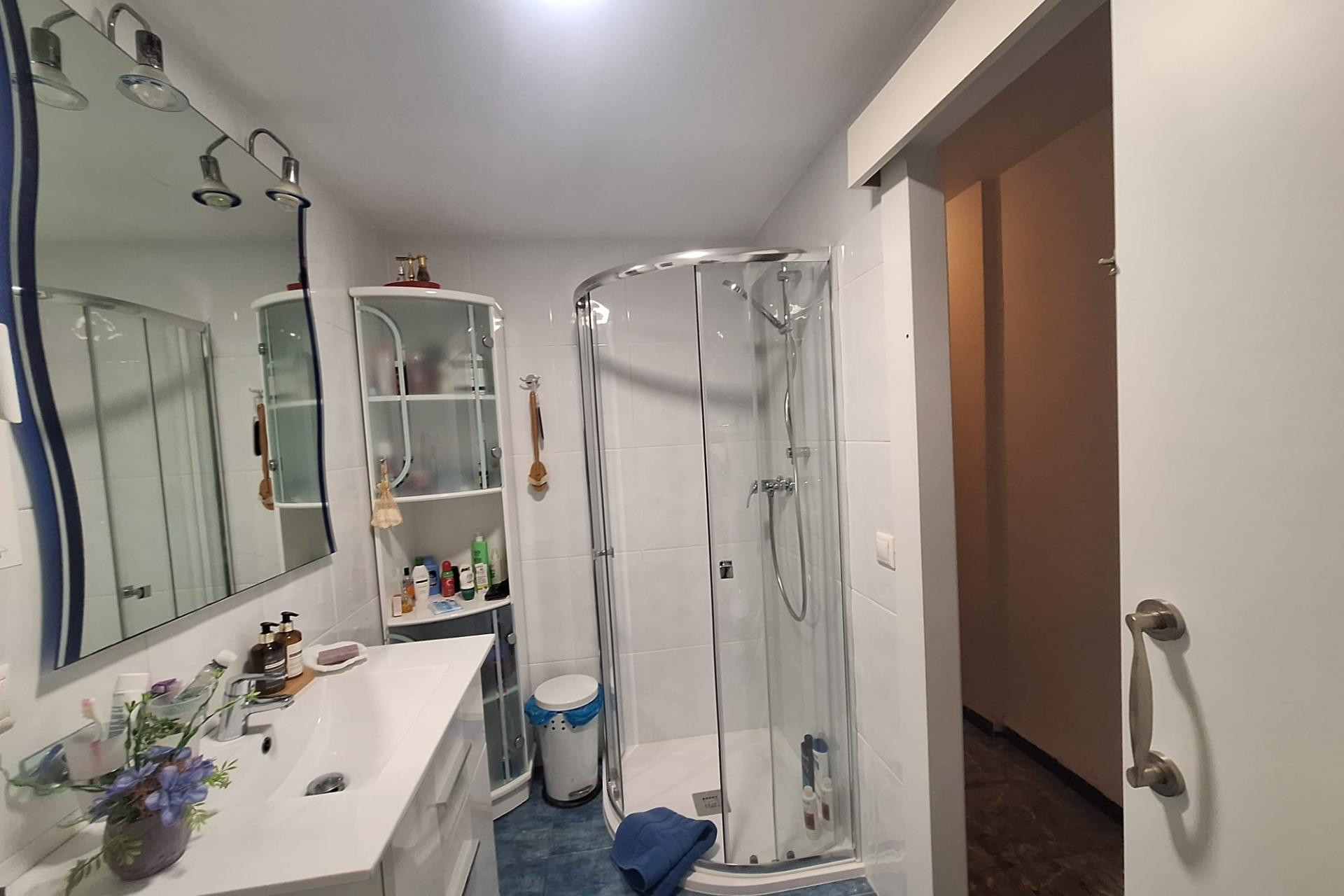 Resale - Apartment  - Alicante - Garbinet-Parque de las Avenidas