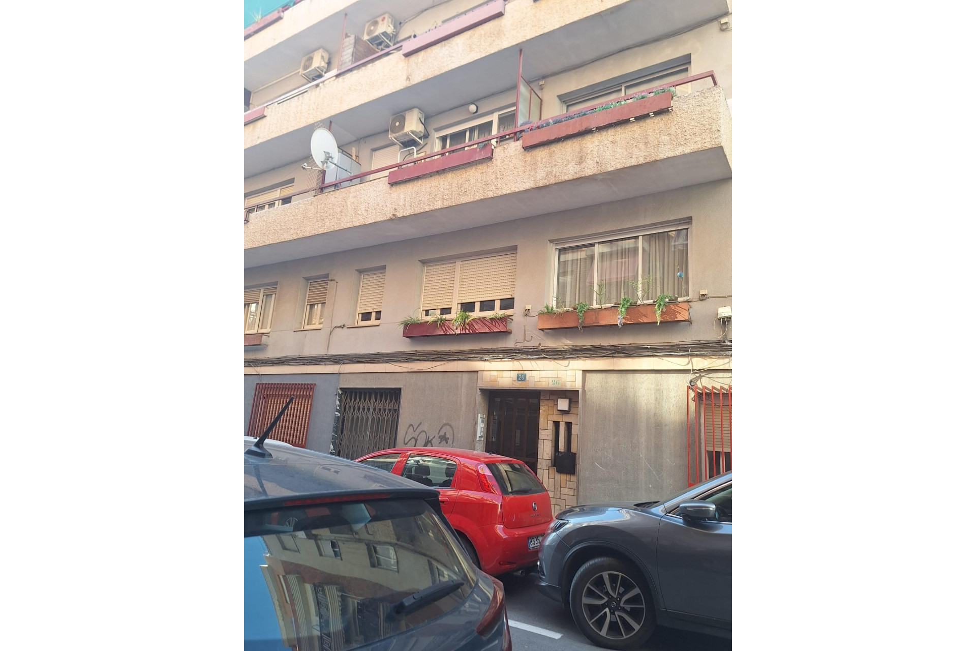 Resale - Apartment  - Alicante - Garbinet-Parque de las Avenidas