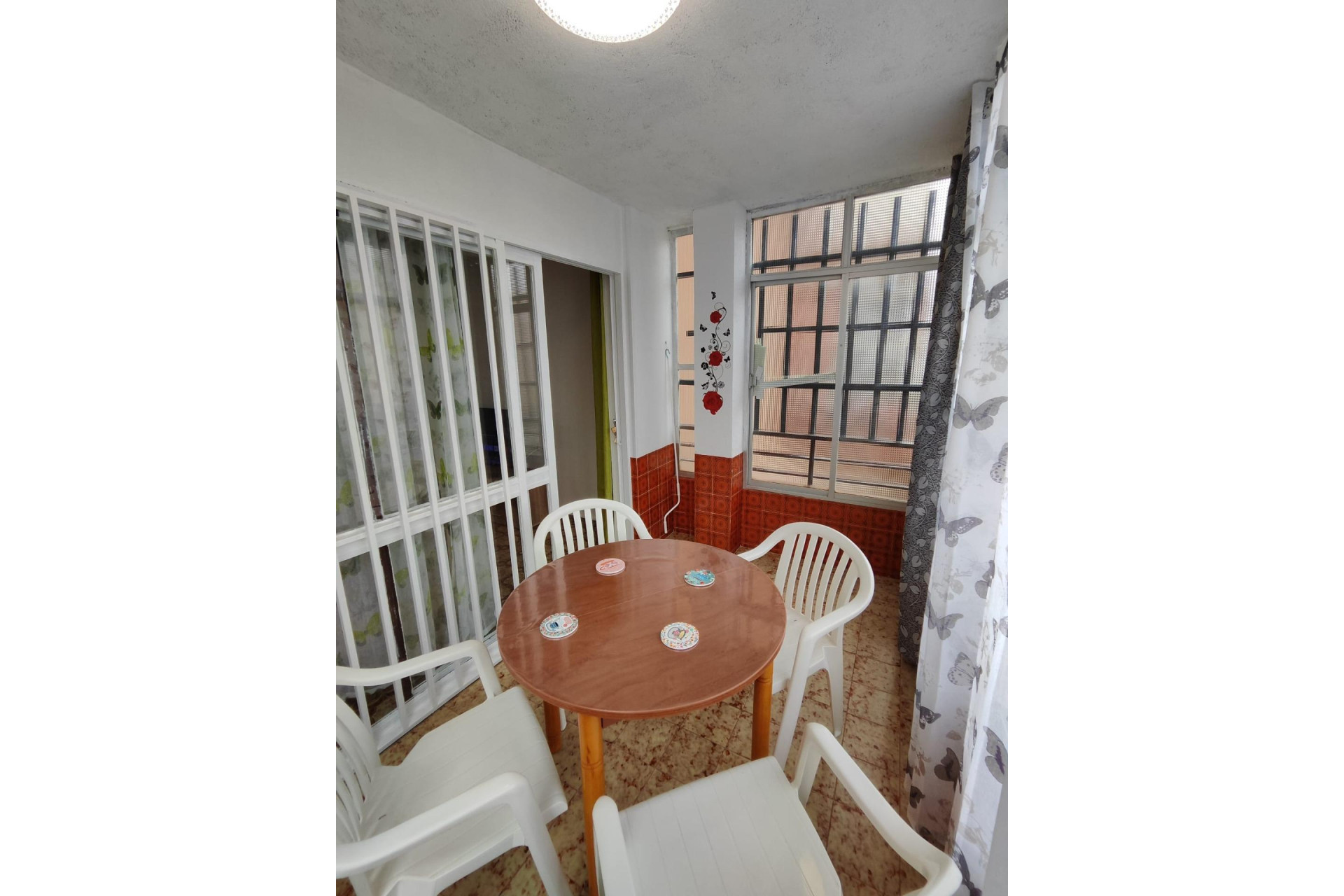 Resale - Apartment  - Alicante - Juan XXIII