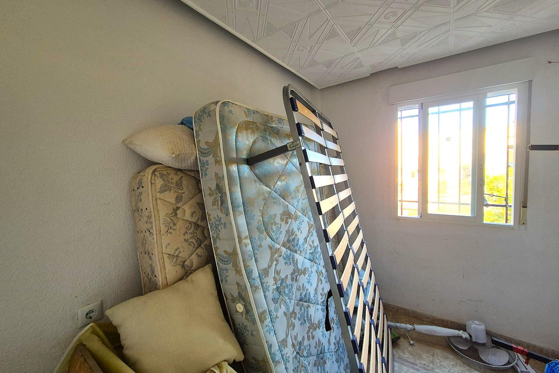 Resale - Apartment  - Alicante - Juan XXIII