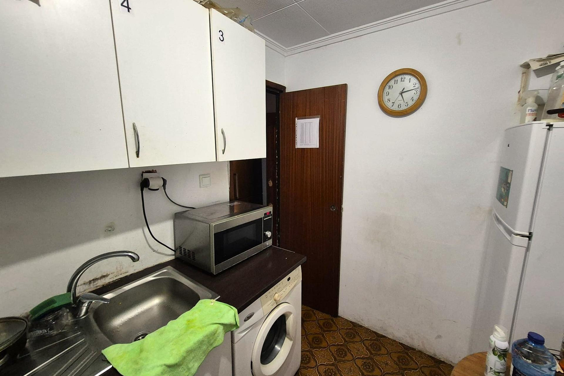 Resale - Apartment  - Alicante - Juan XXIII