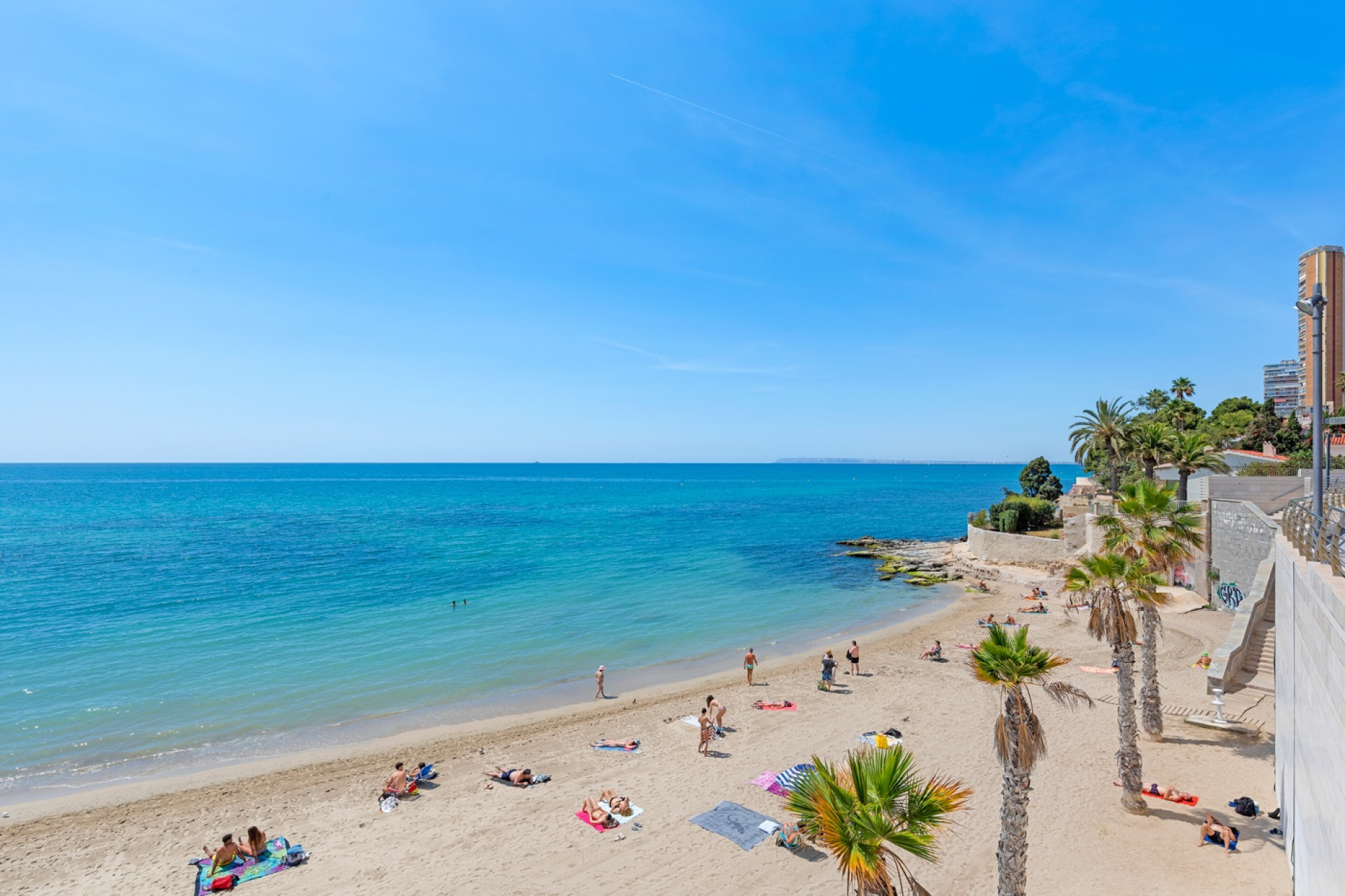 Resale - Apartment  - Alicante - La Albufereta