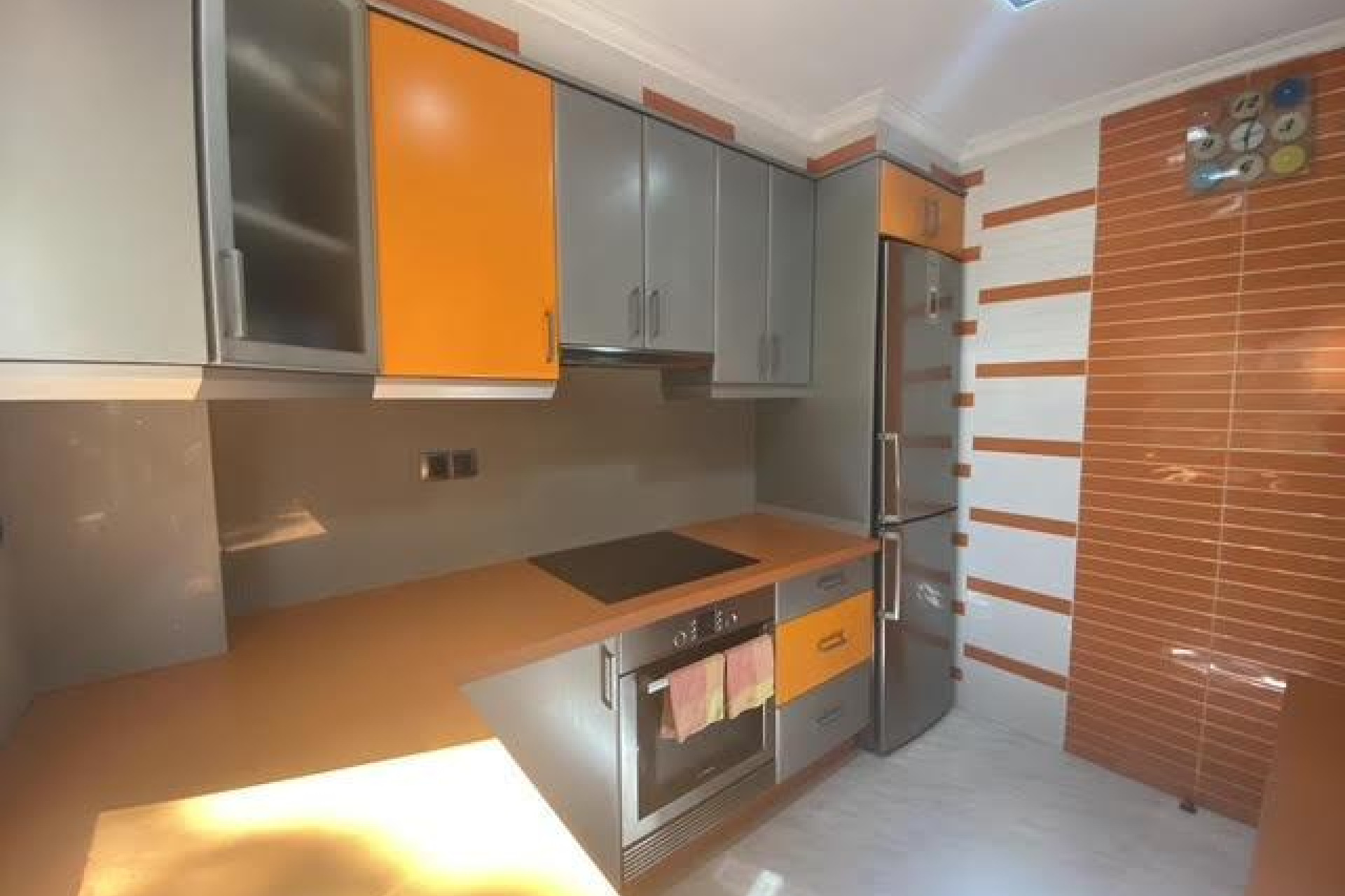 Resale - Apartment  - Alicante - La Albufereta