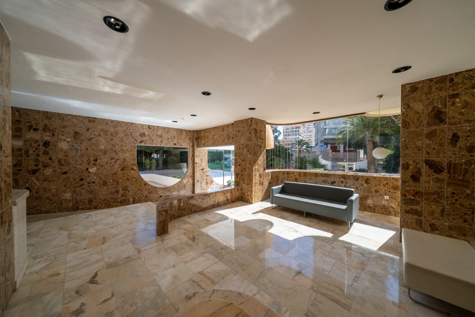 Resale - Apartment  - Alicante - La Albufereta