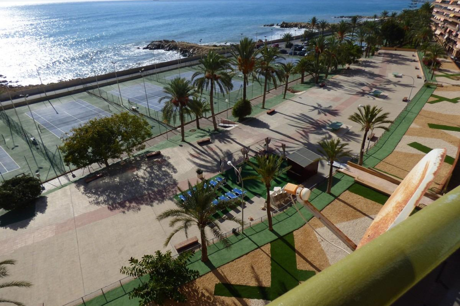 Resale - Apartment  - Alicante - La Albufereta