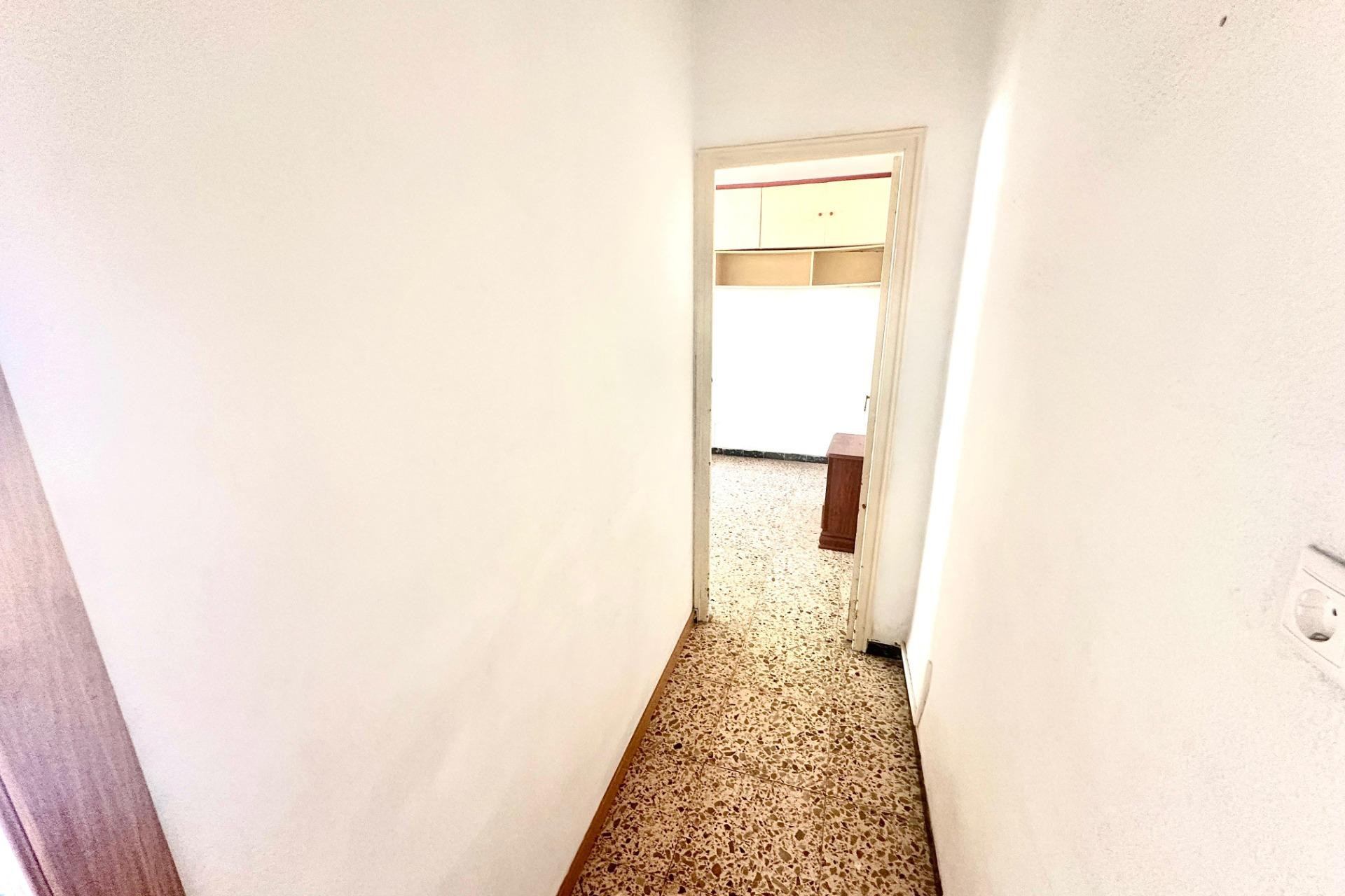 Resale - Apartment  - Alicante - Los ángeles