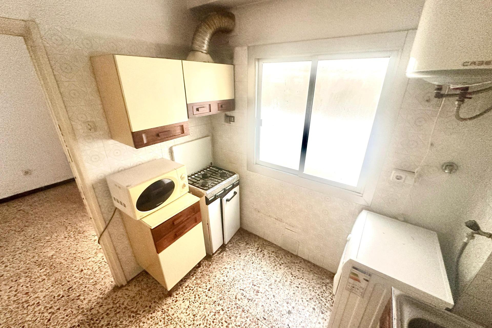Resale - Apartment  - Alicante - Los ángeles