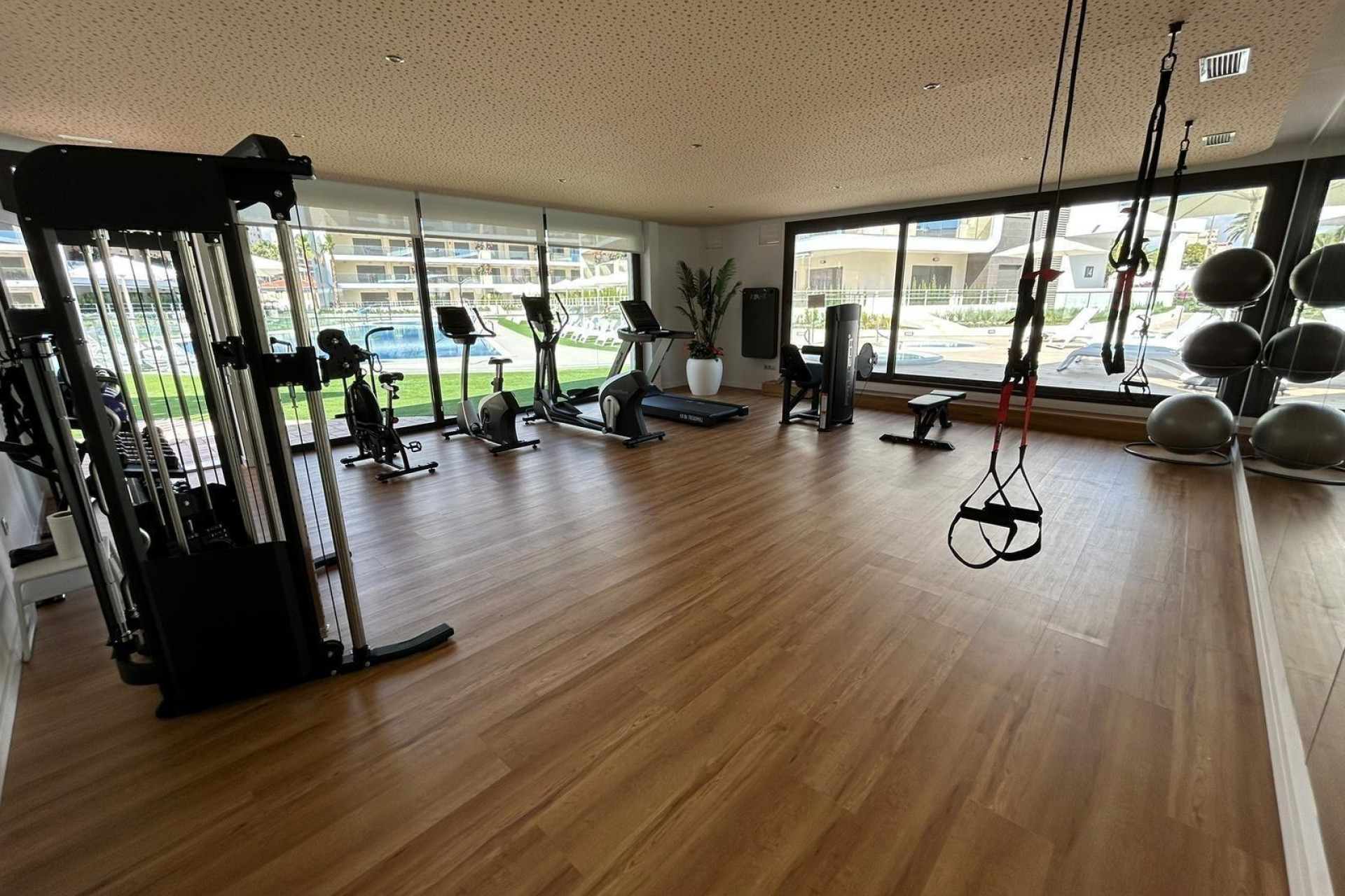 Resale - Apartment  - Alicante - Pau V