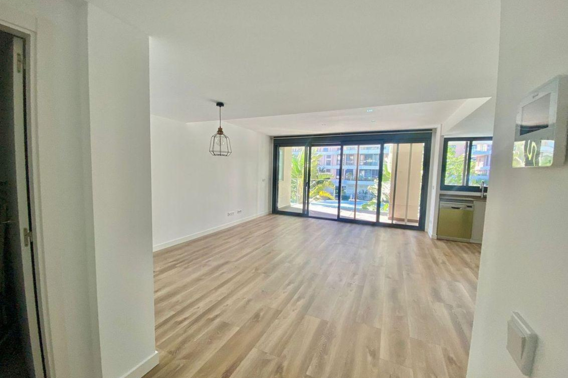 Resale - Apartment  - Alicante - Pau V