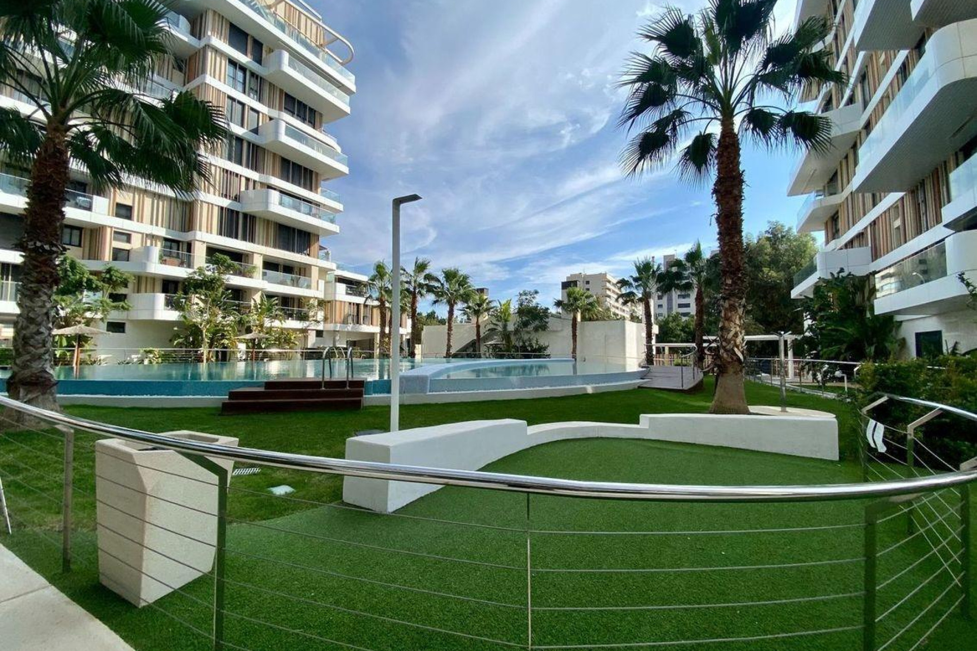 Resale - Apartment  - Alicante - Pau V