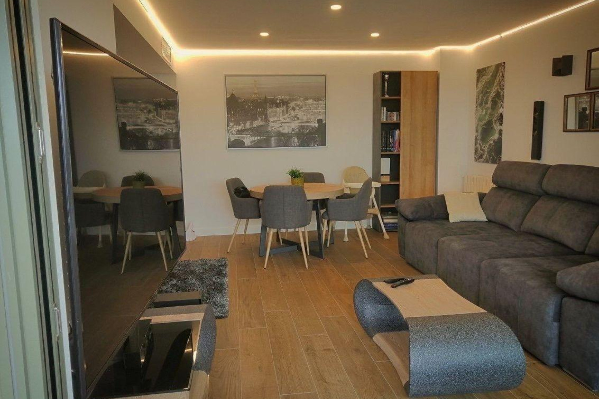 Resale - Apartment  - Alicante - Pau V