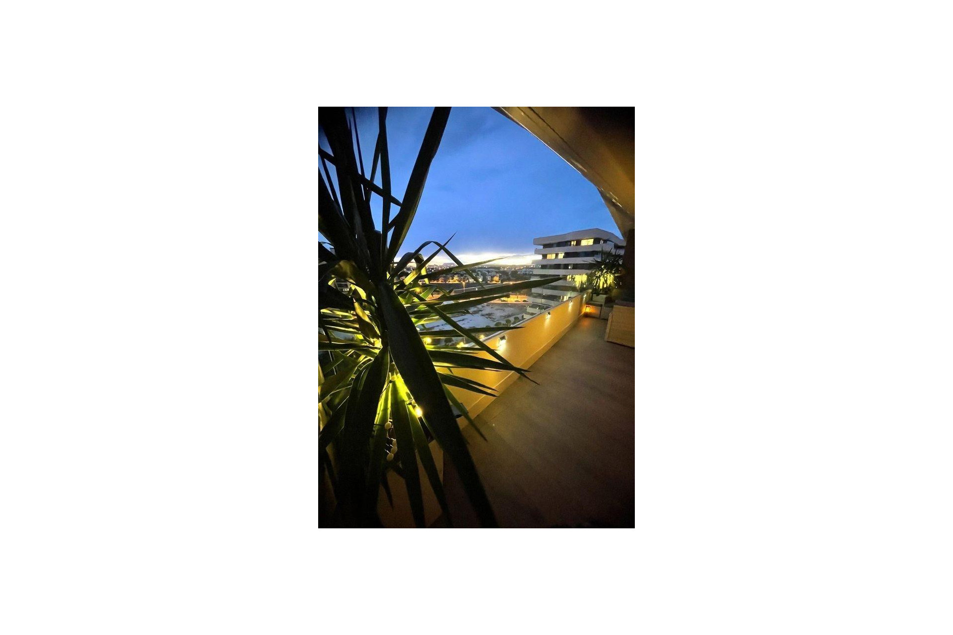 Resale - Apartment  - Alicante - Pau V