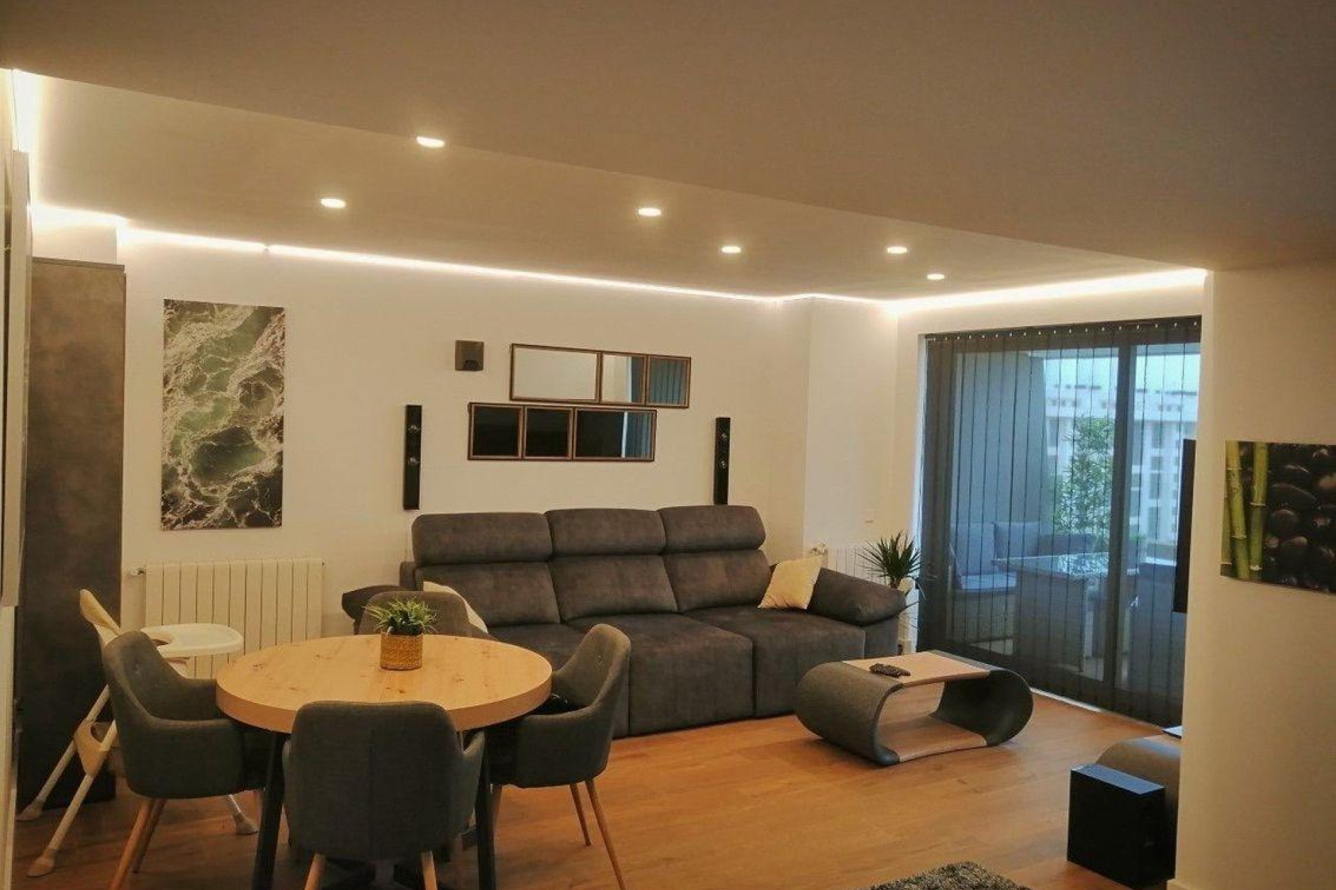 Resale - Apartment  - Alicante - Pau V