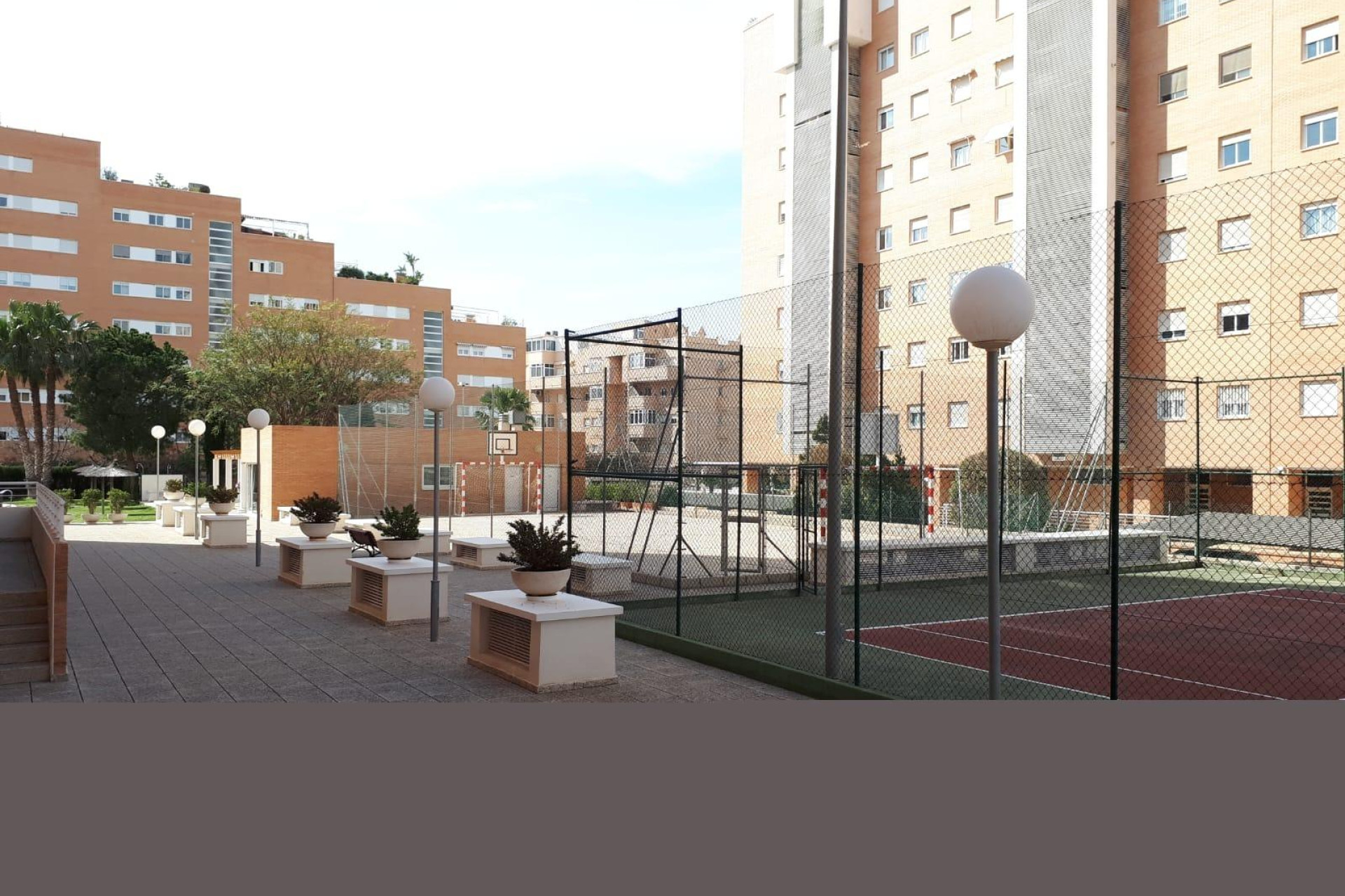 Resale - Apartment  - Alicante - Playa de San Juan