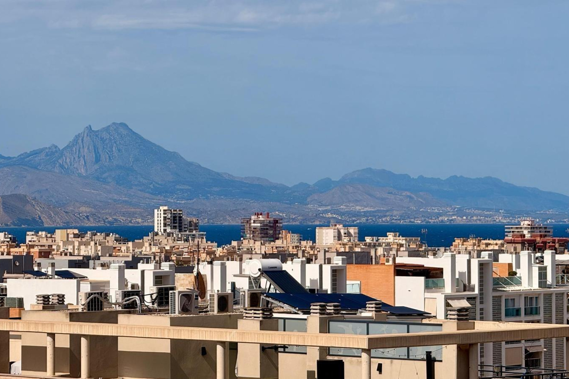 Resale - Apartment  - Alicante - Playa de San Juan