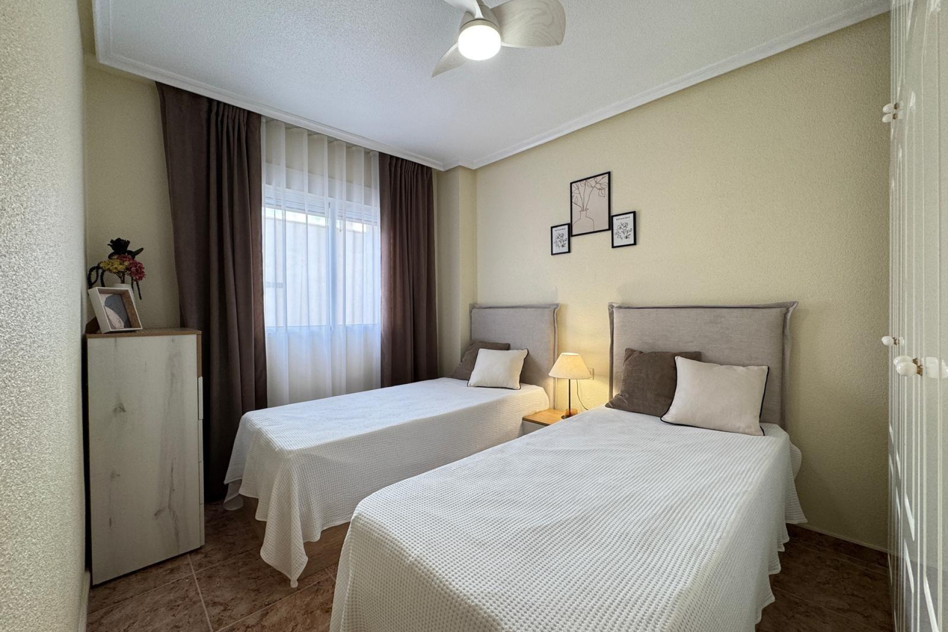 Resale - Apartment  - Alicante - Playa de San Juan