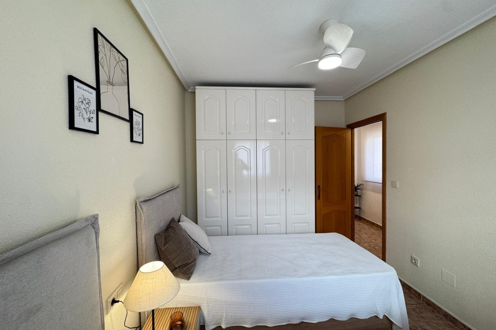 Resale - Apartment  - Alicante - Playa de San Juan