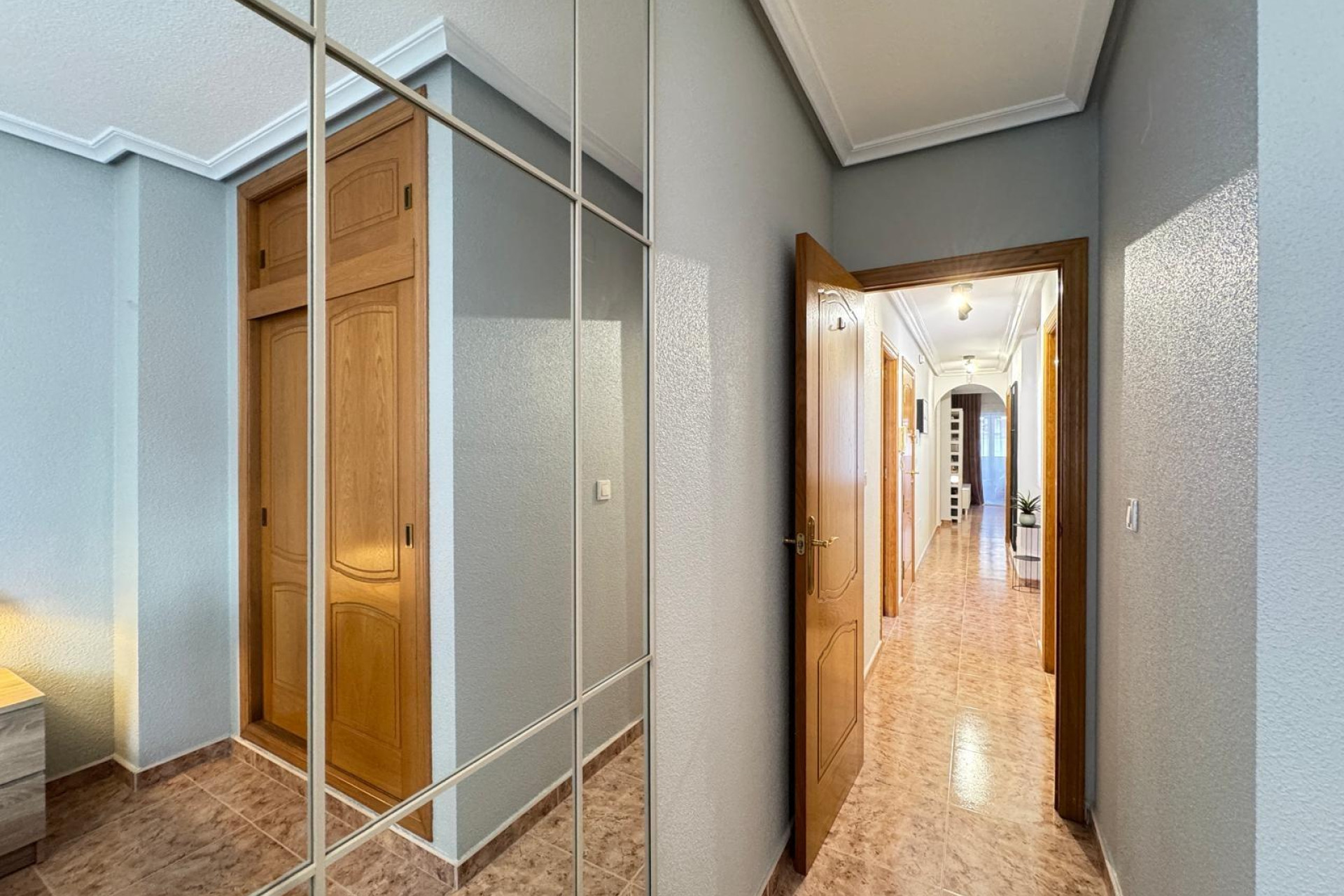 Resale - Apartment  - Alicante - Playa de San Juan