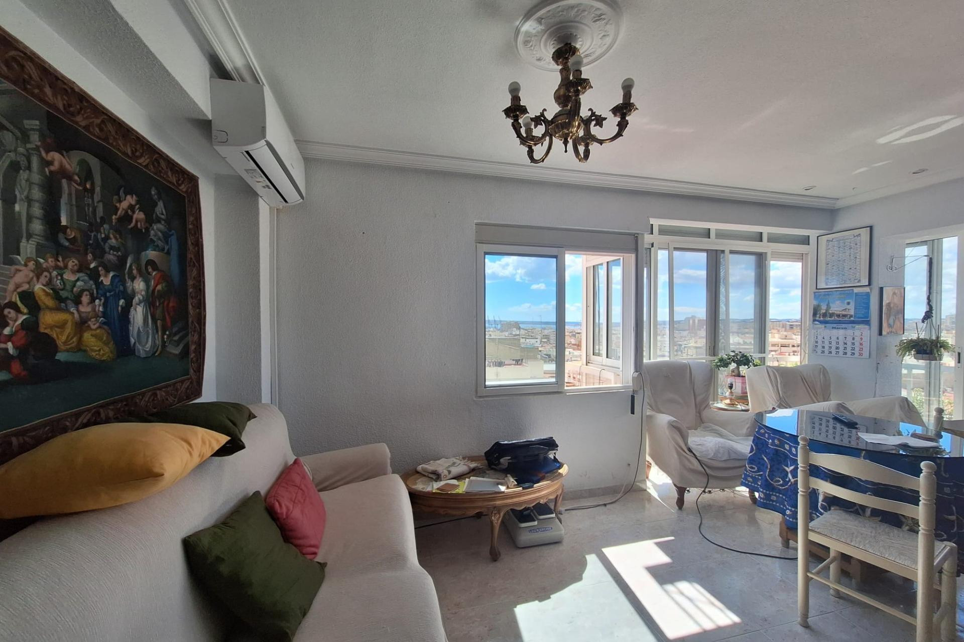 Resale - Apartment  - Alicante - San blas