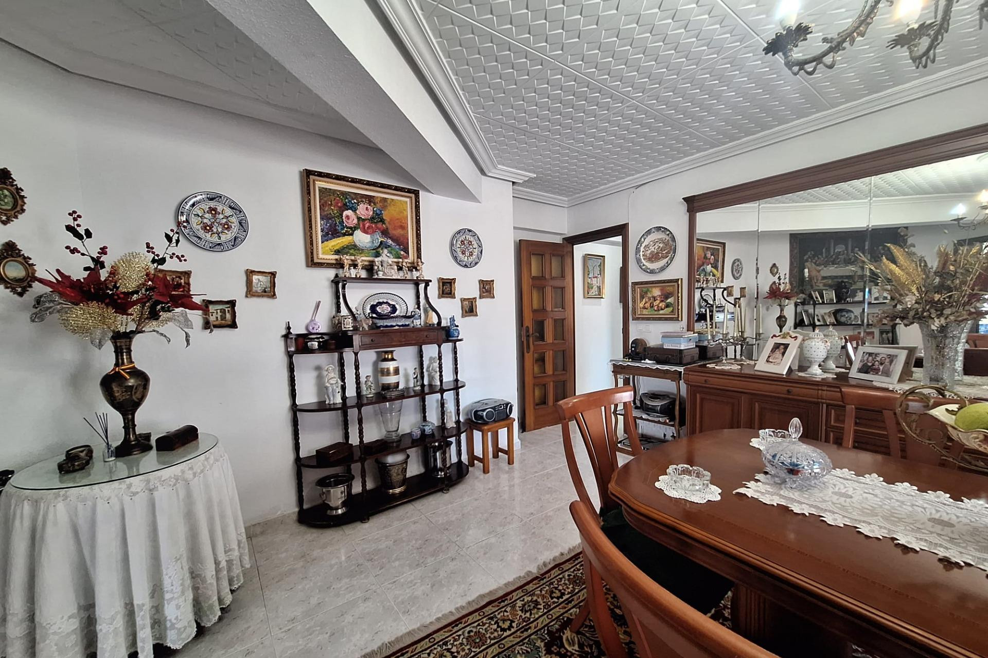Resale - Apartment  - Alicante - San blas