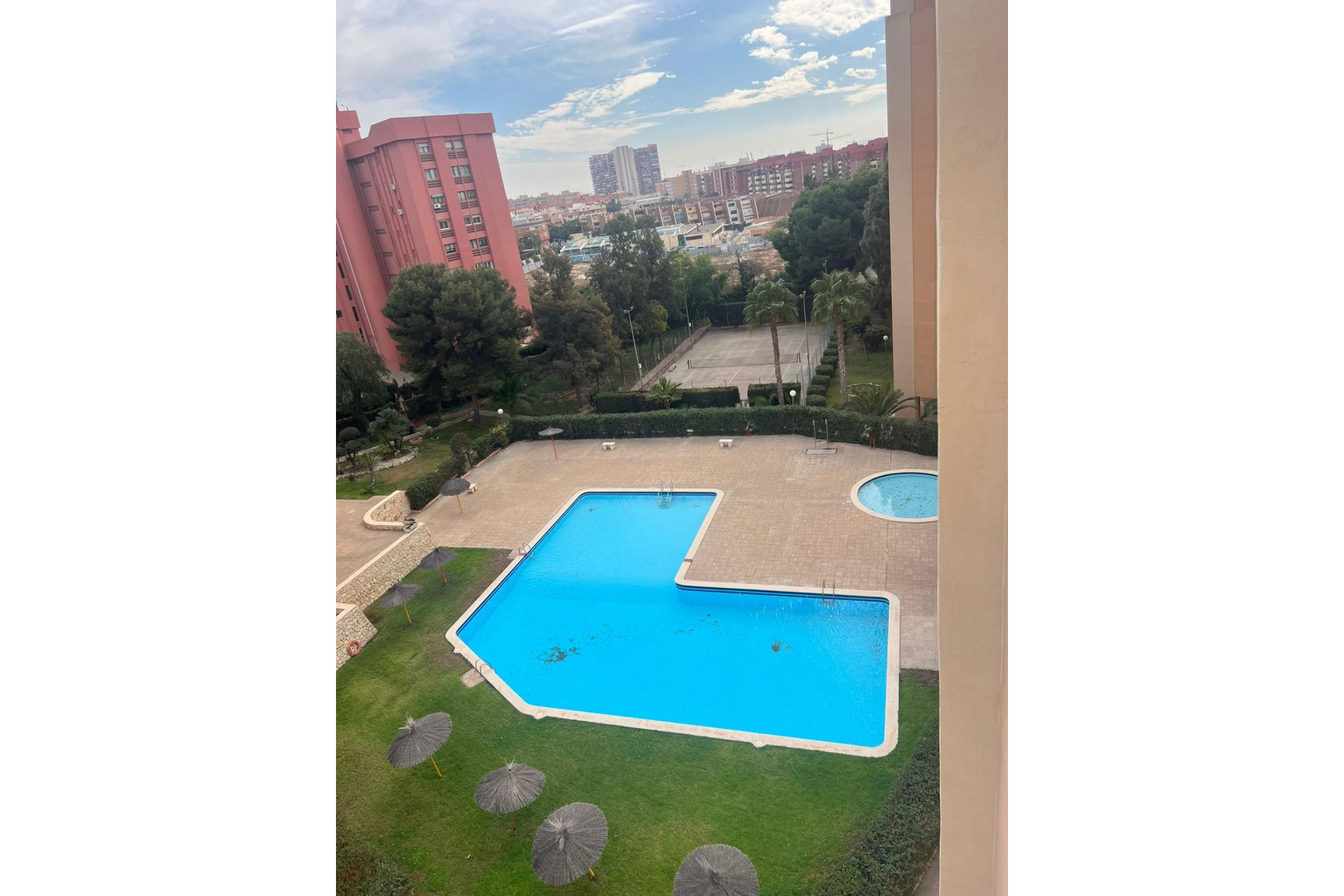 Resale - Apartment  - Alicante - San blas