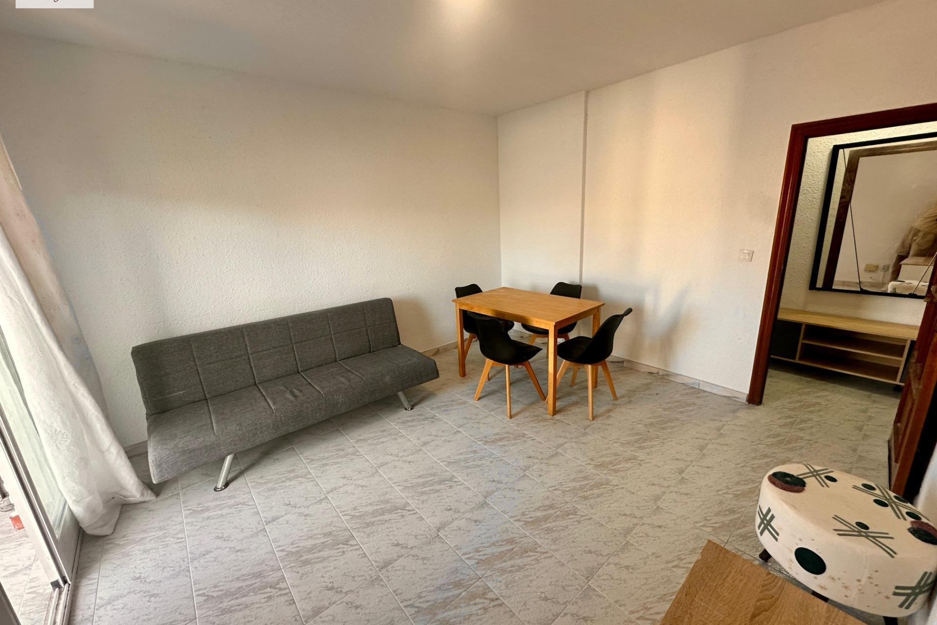 Resale - Apartment  - Alicante - San Gabriel