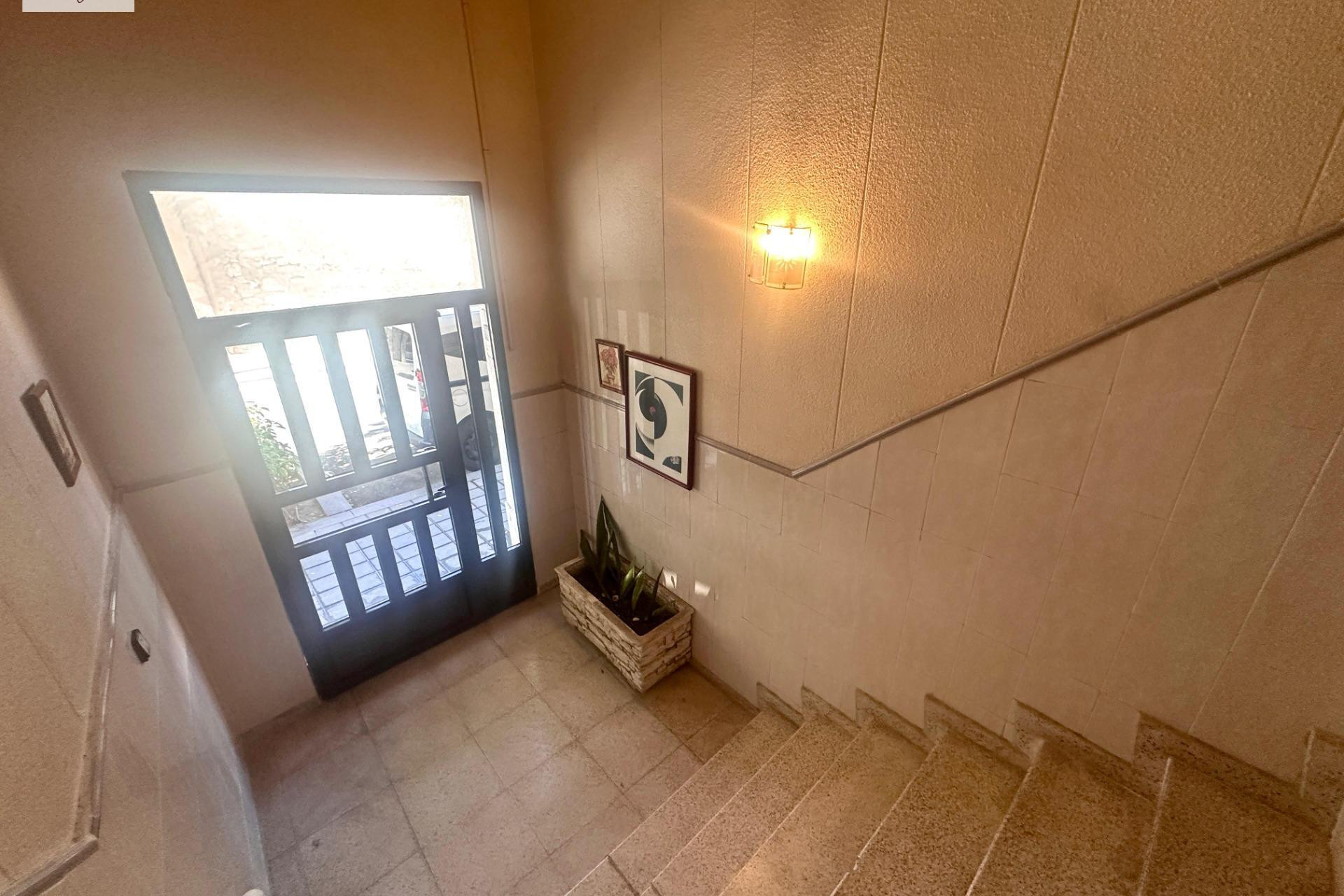 Resale - Apartment  - Alicante - San Gabriel