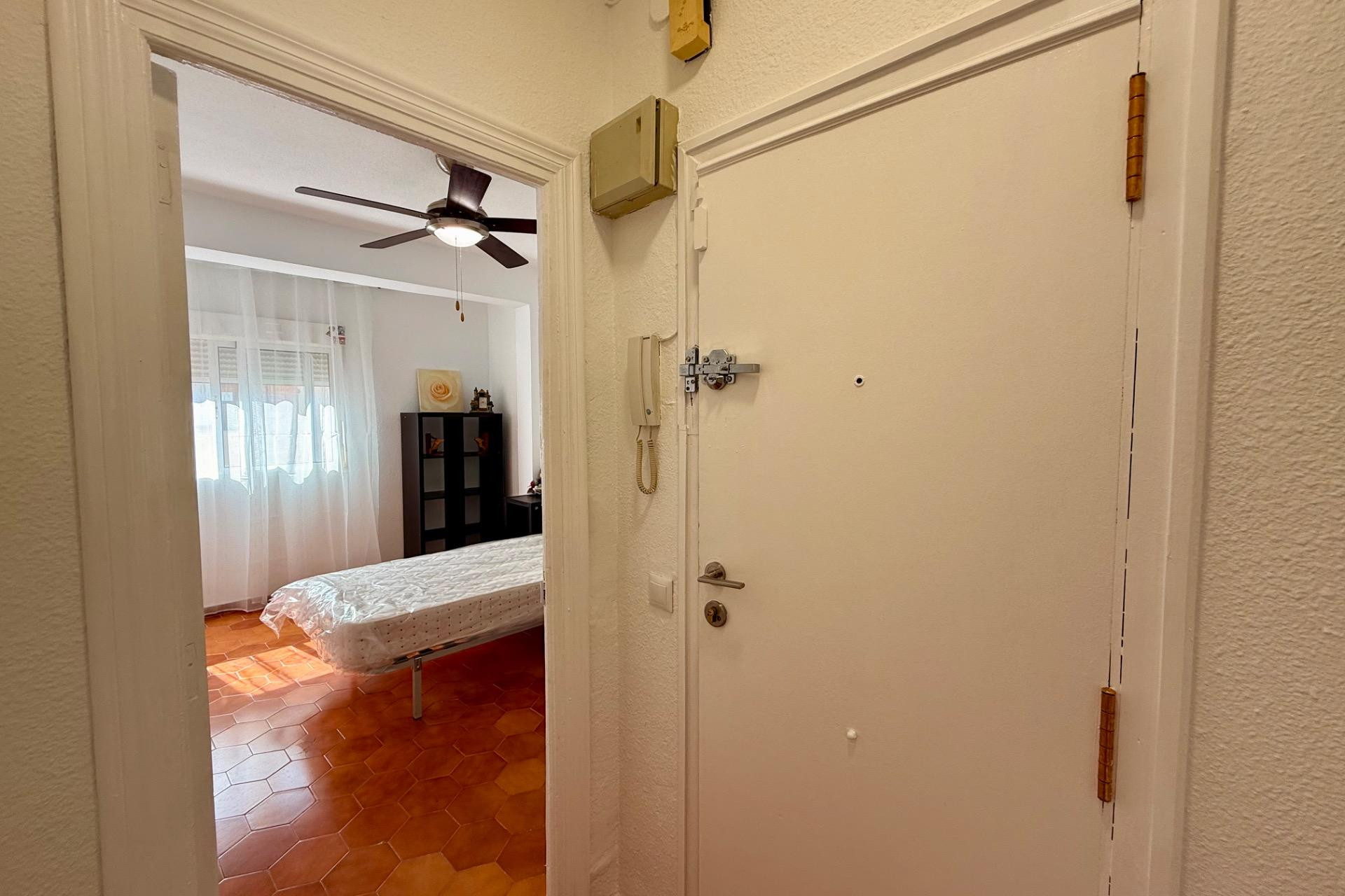 Resale - Apartment  - Alicante - Tómbola - Rabasa