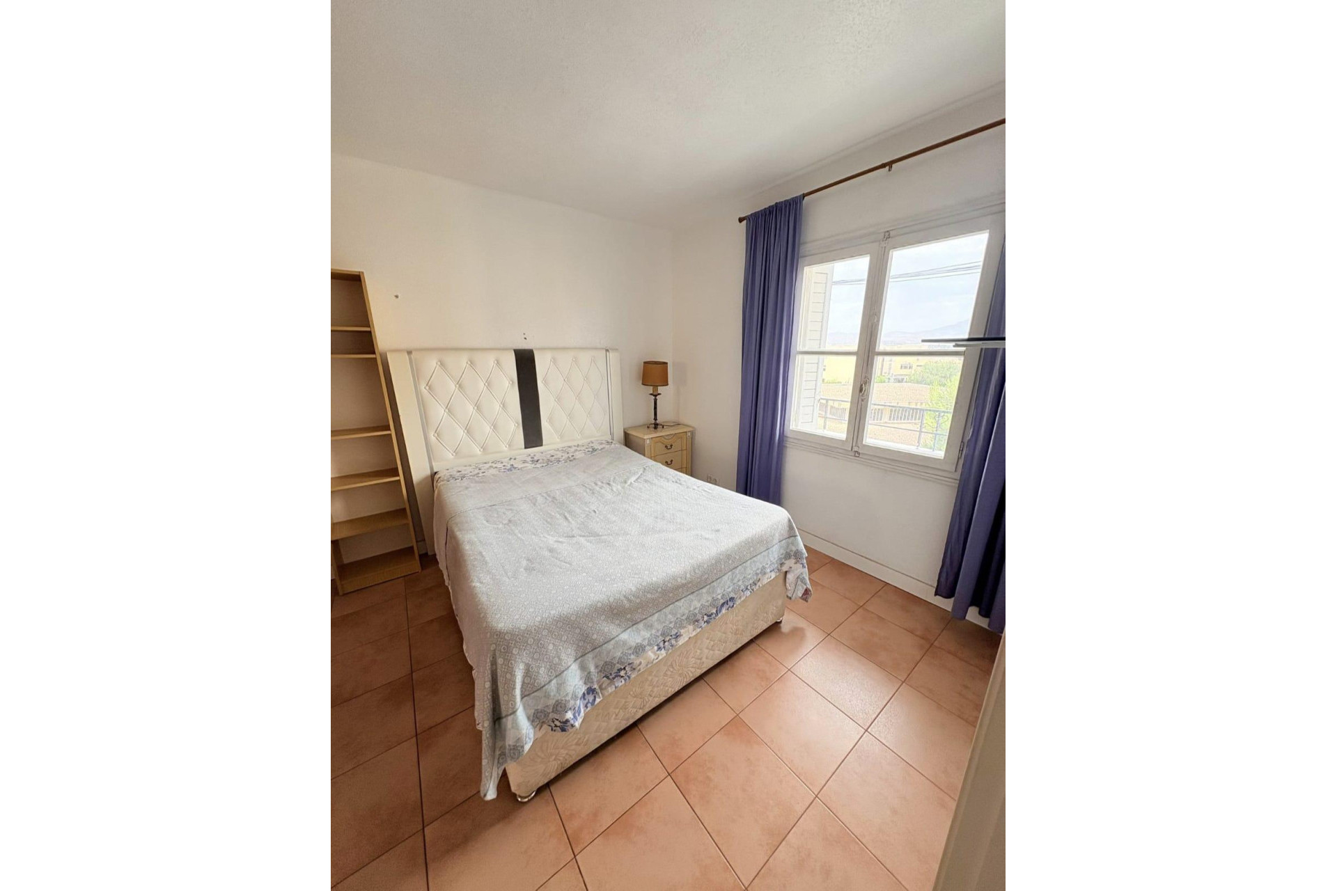 Resale - Apartment  - Alicante - Virgen del Remedio-Parque lo Morant