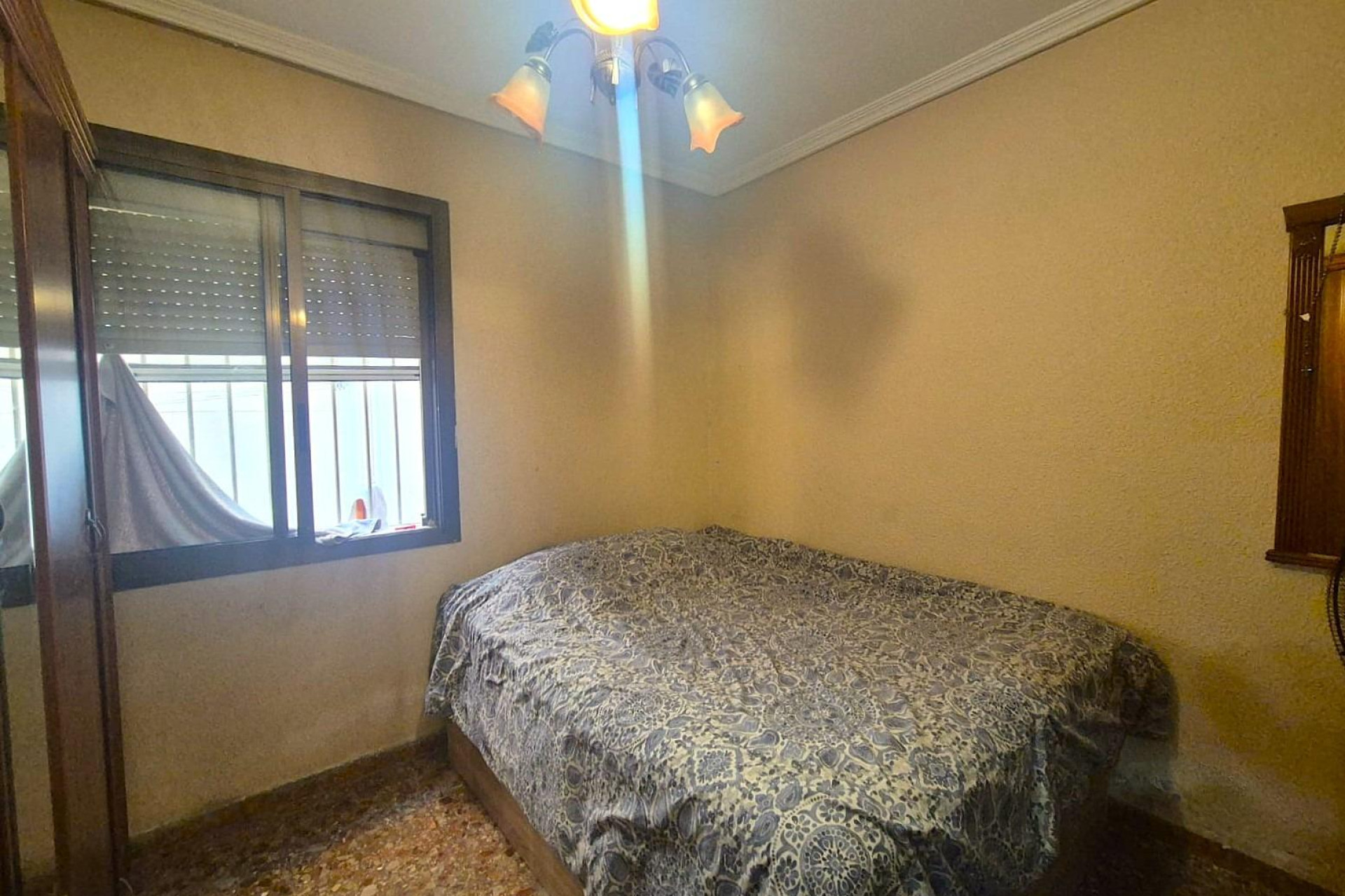 Resale - Apartment  - Alicante - Virgen del Remedio-Parque lo Morant