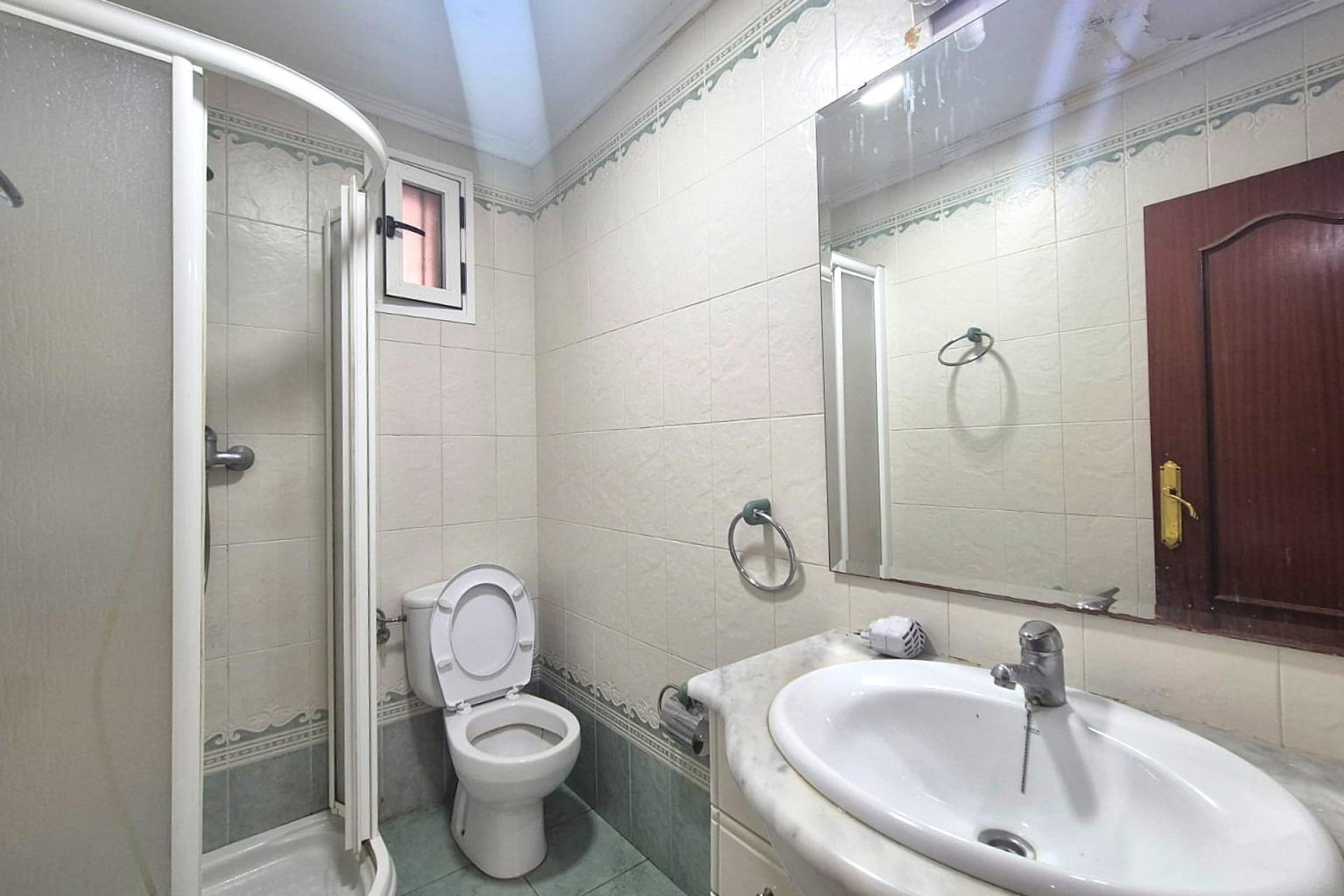 Resale - Apartment  - Alicante - Virgen del Remedio-Parque lo Morant