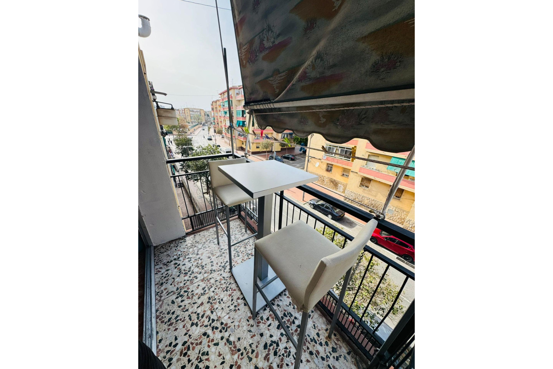 Resale - Apartment  - Alicante - Virgen del Remedio-Parque lo Morant