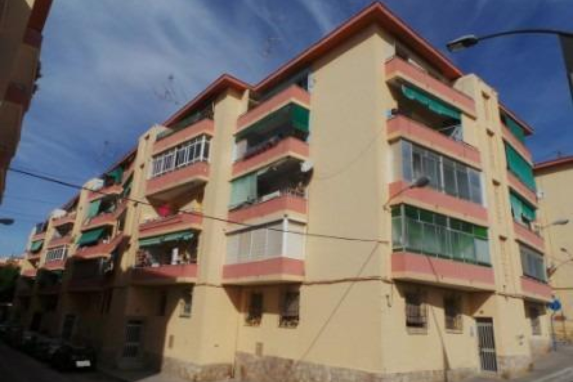 Resale - Apartment  - Alicante - Virgen del Remedio-Parque lo Morant