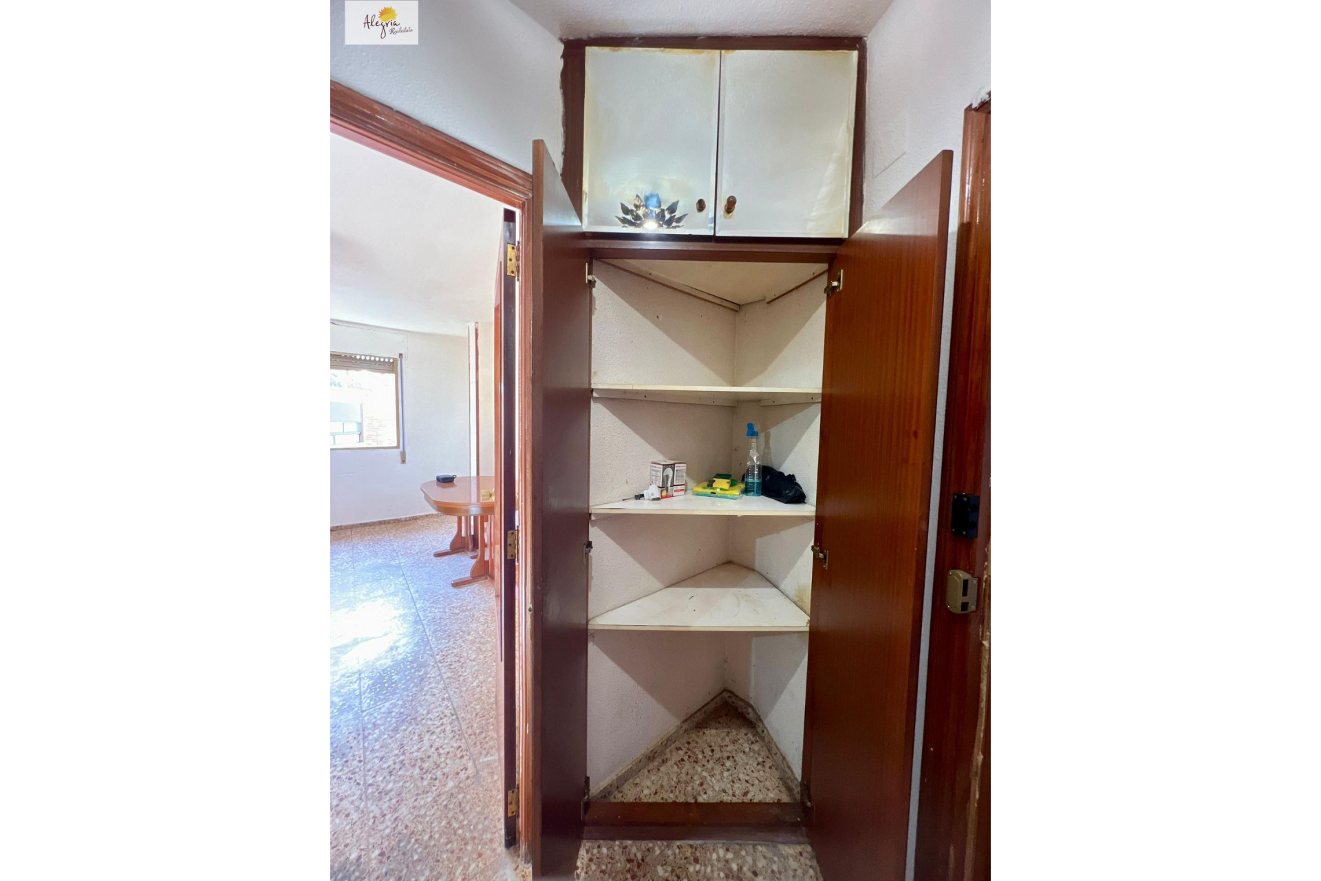 Resale - Apartment  - Altura - Pueblo