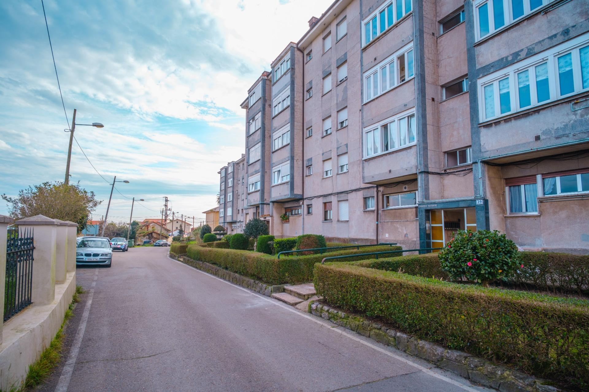 Resale - Apartment  - Aviles - El alfaraz