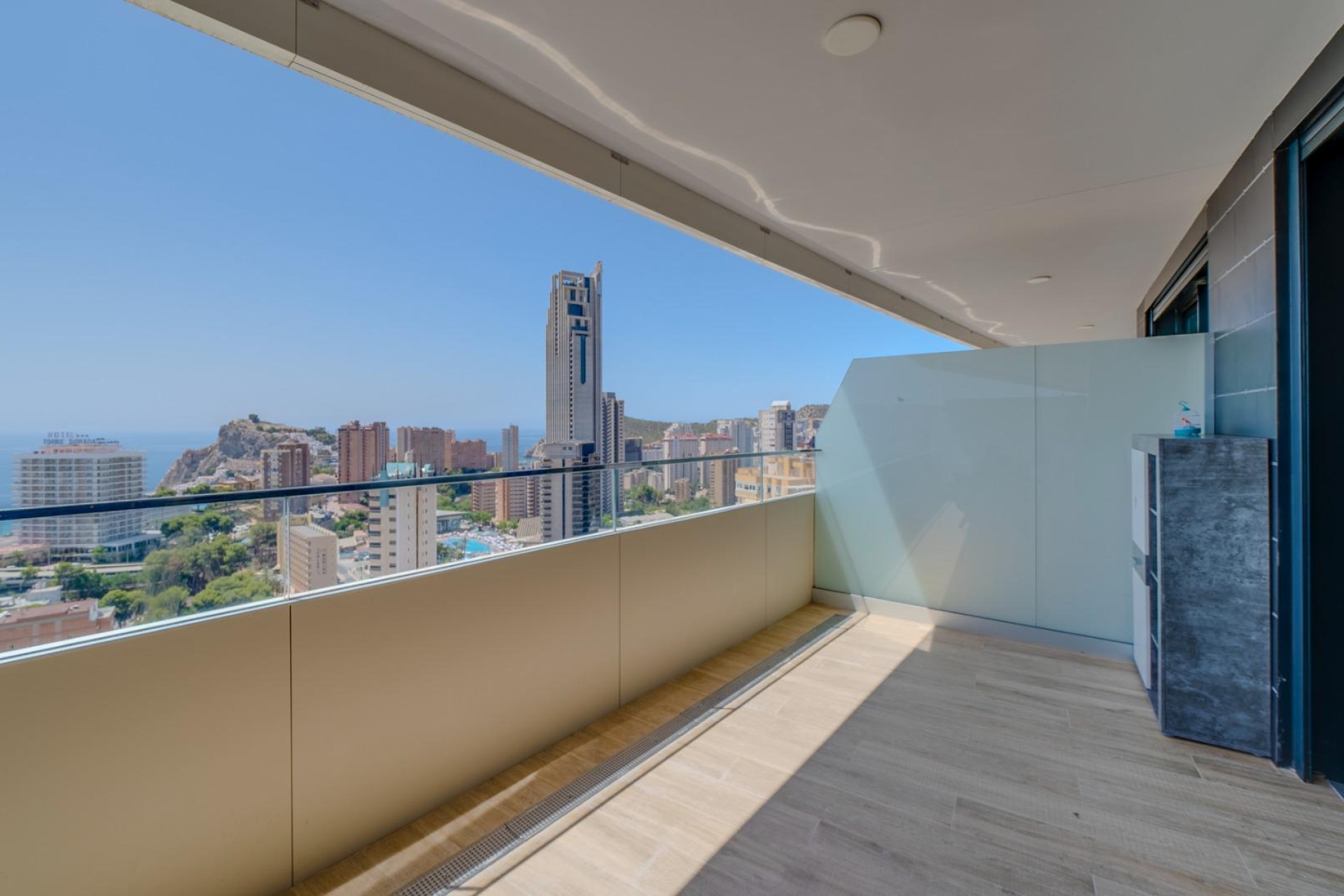 Resale - Apartment  - Benidorm - Cala de Benidorm